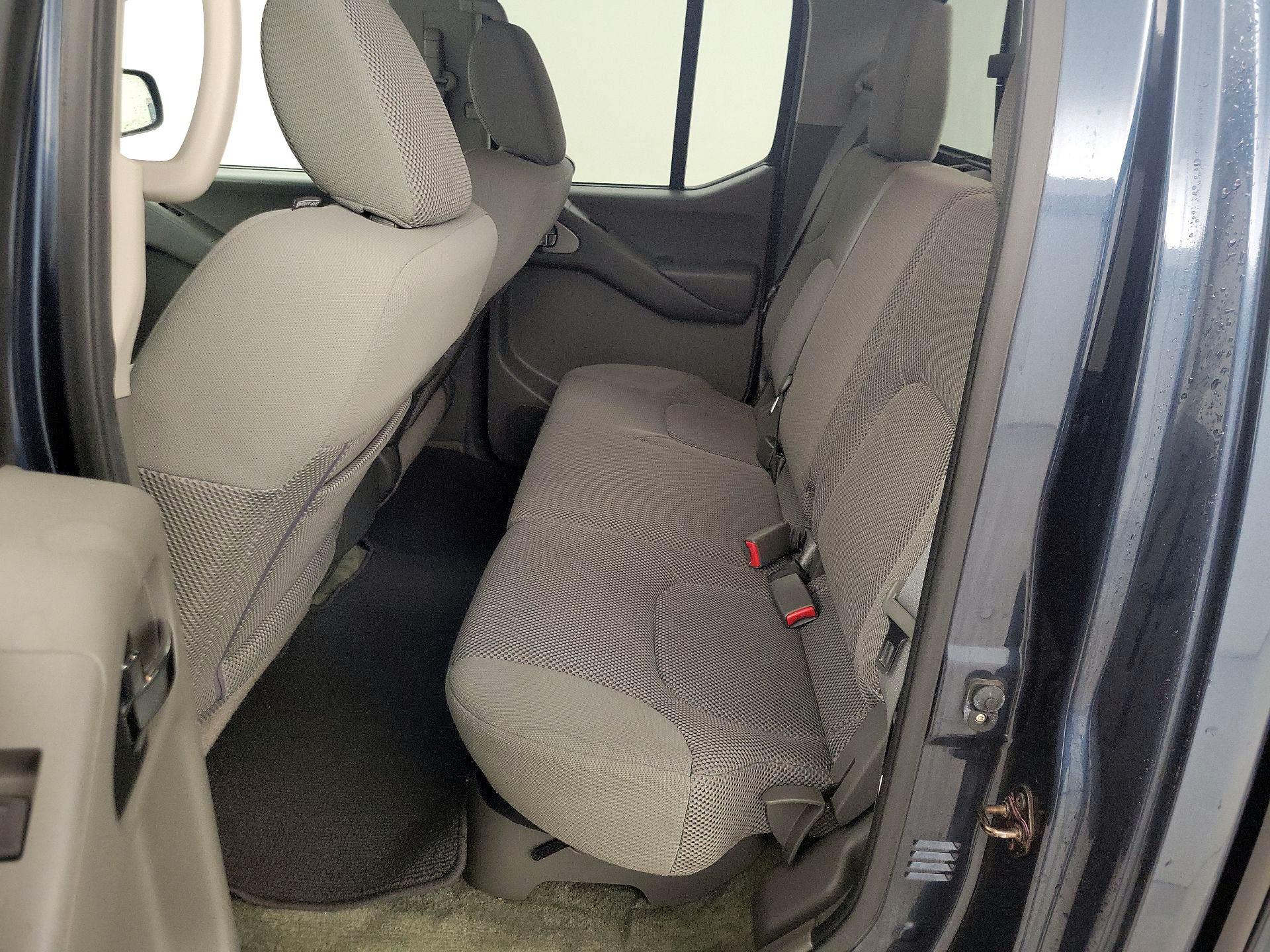 Thumbnail: 2014 Nissan Frontier - 19