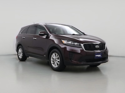 Red 2019 Kia Sorento LX