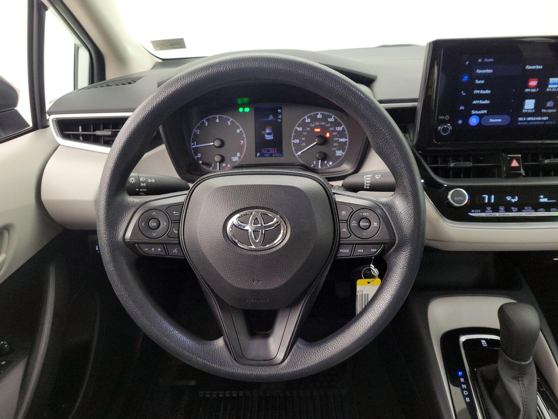 Thumbnail: 2024 Toyota Corolla - 10