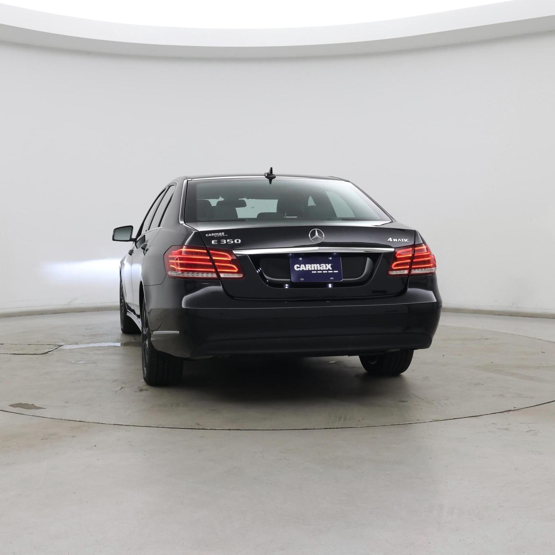 Thumbnail: 2014 Mercedes-Benz E-Class - 6