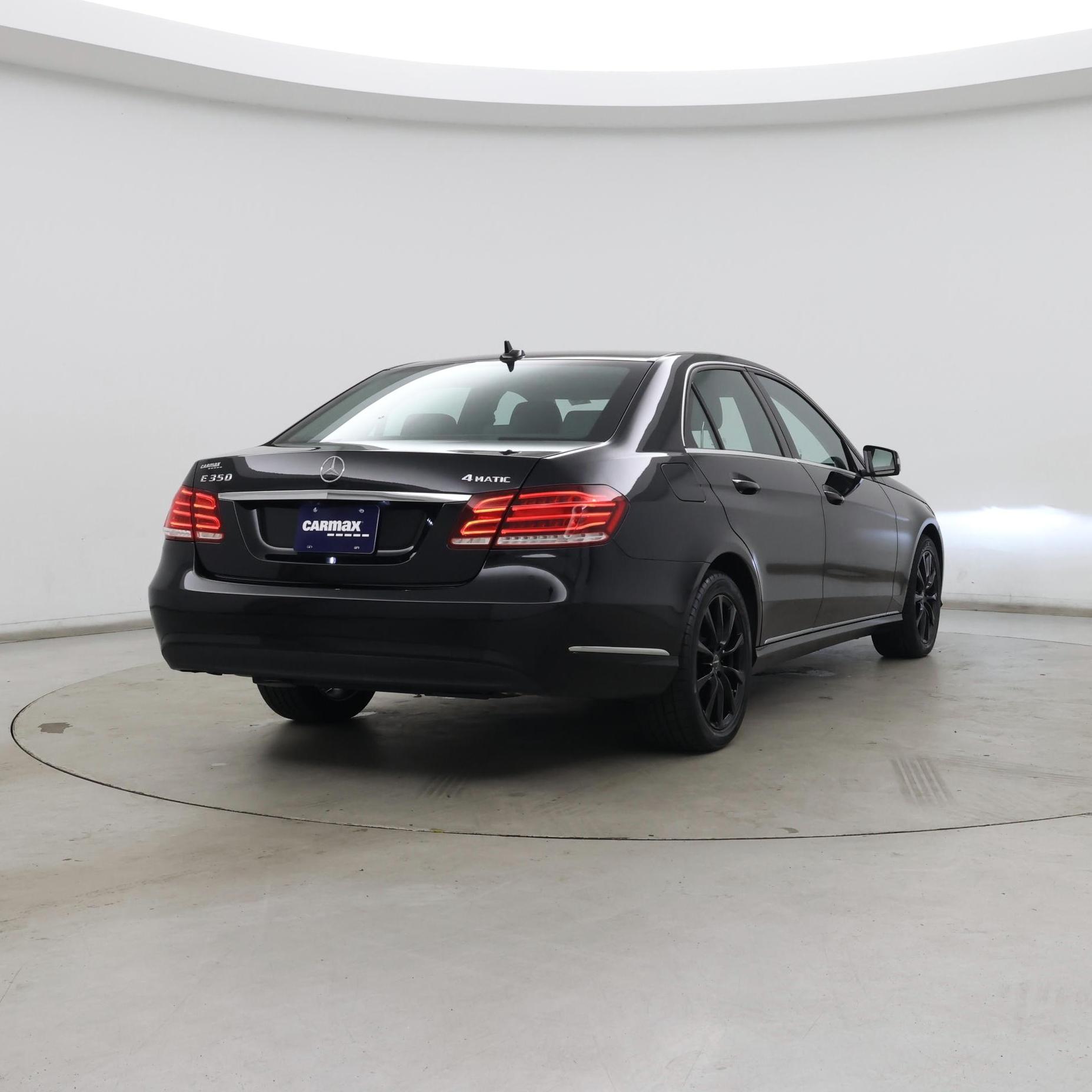 Thumbnail: 2014 Mercedes-Benz E-Class - 8
