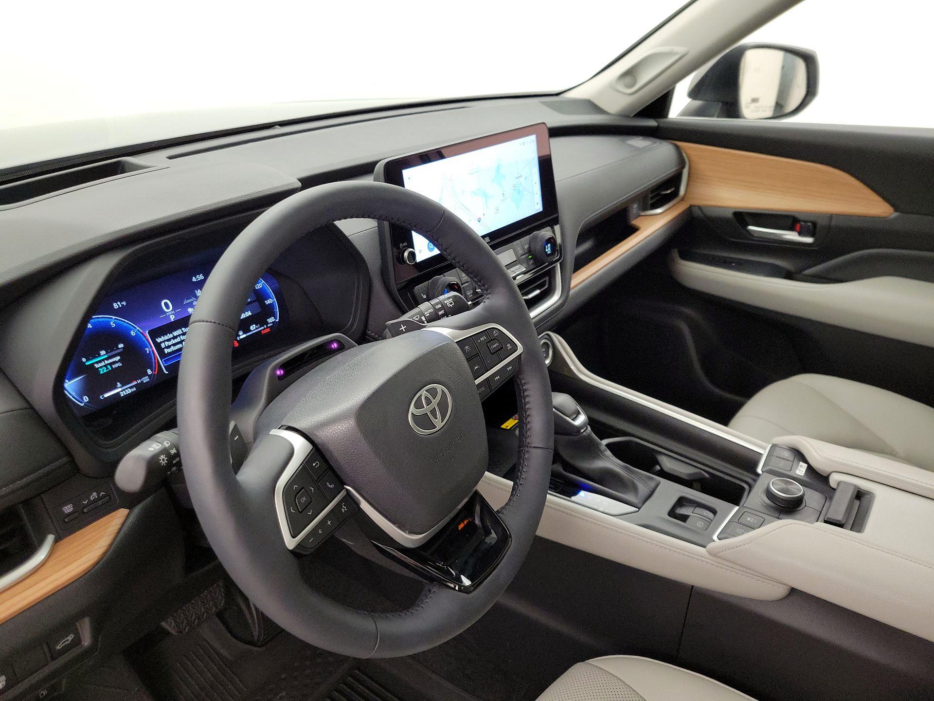 Thumbnail: 2025 Toyota Grand Highlander - 9
