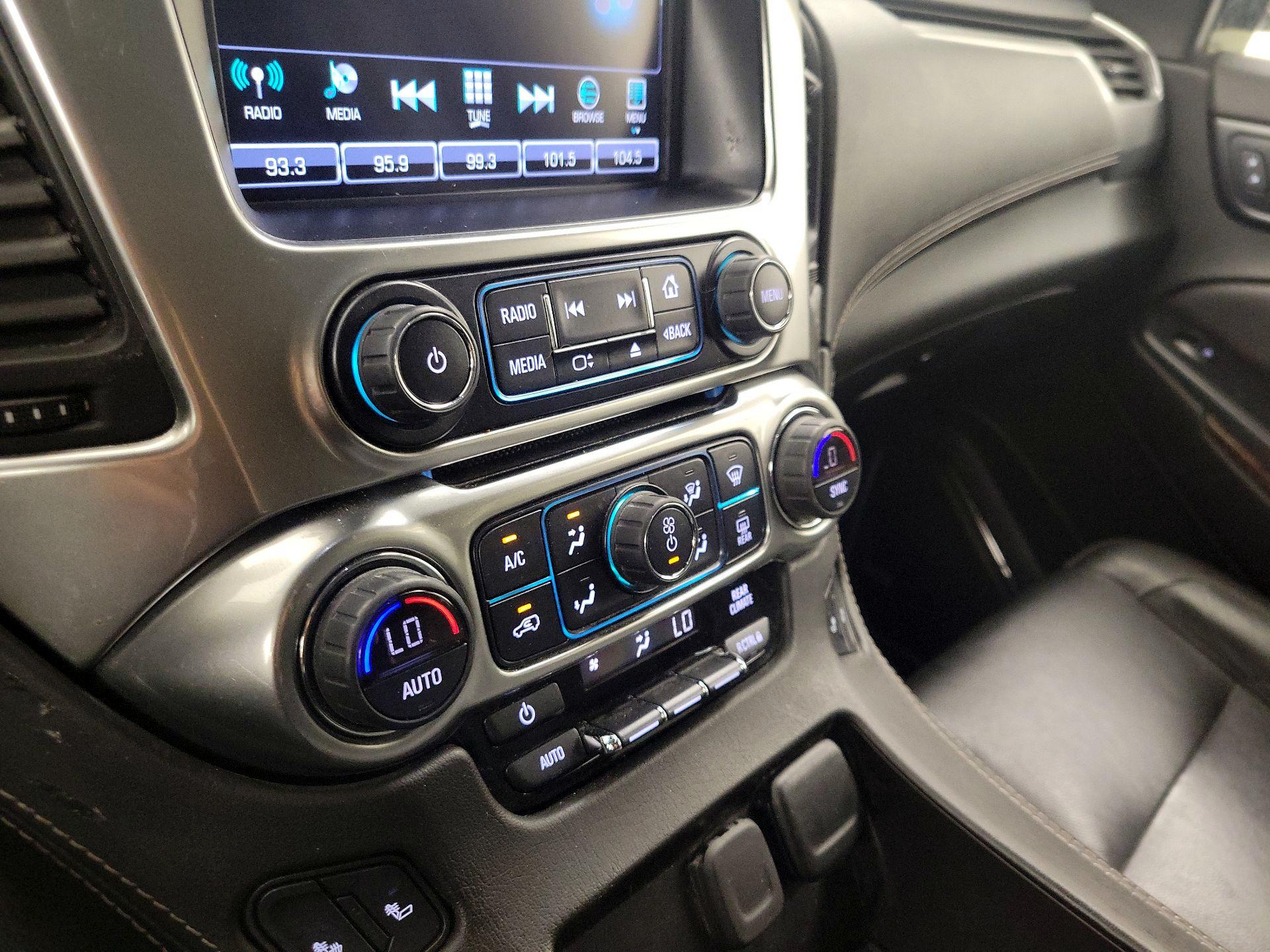 Thumbnail: 2019 Chevrolet Suburban - 17
