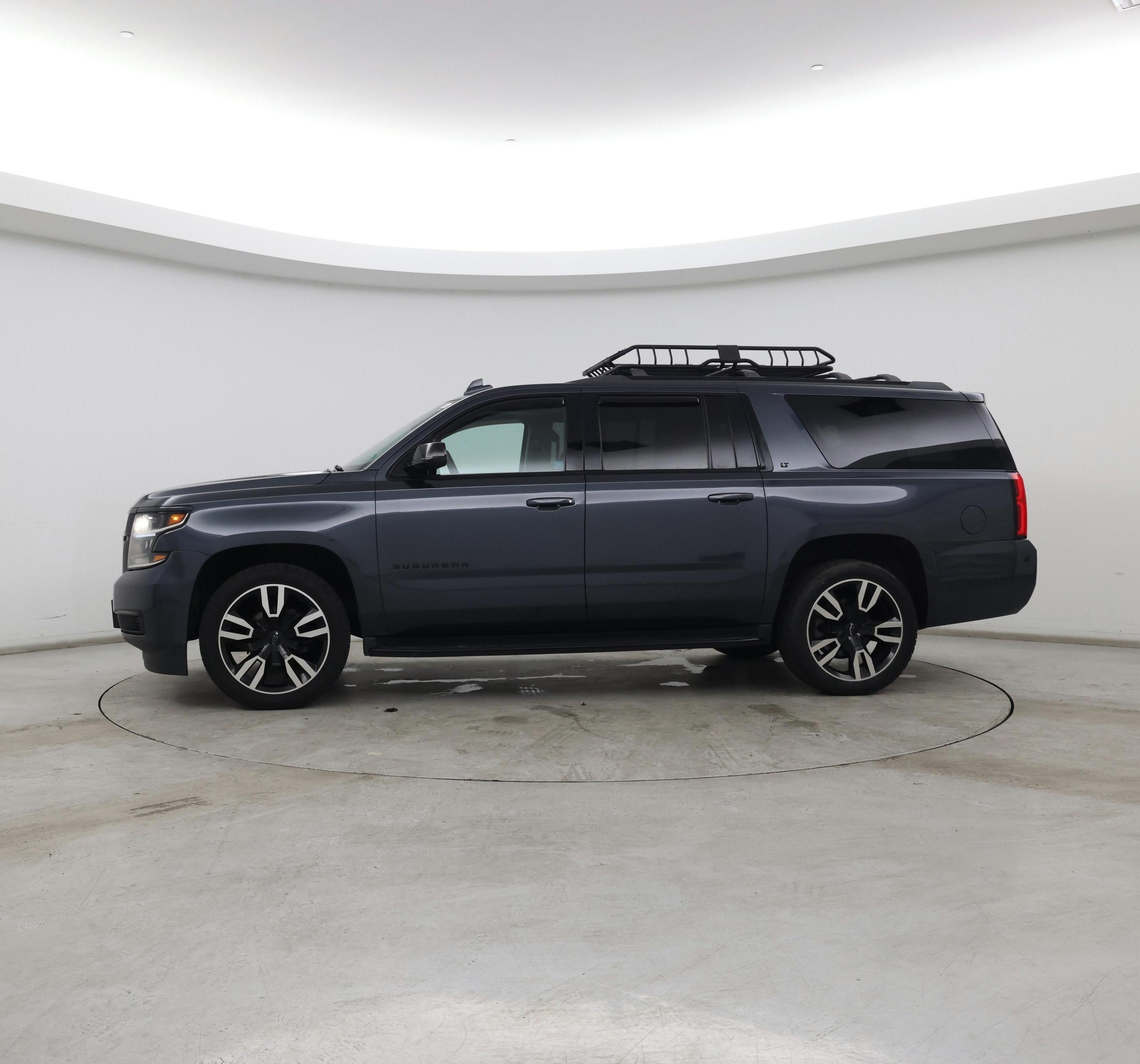 Thumbnail: 2019 Chevrolet Suburban - 3