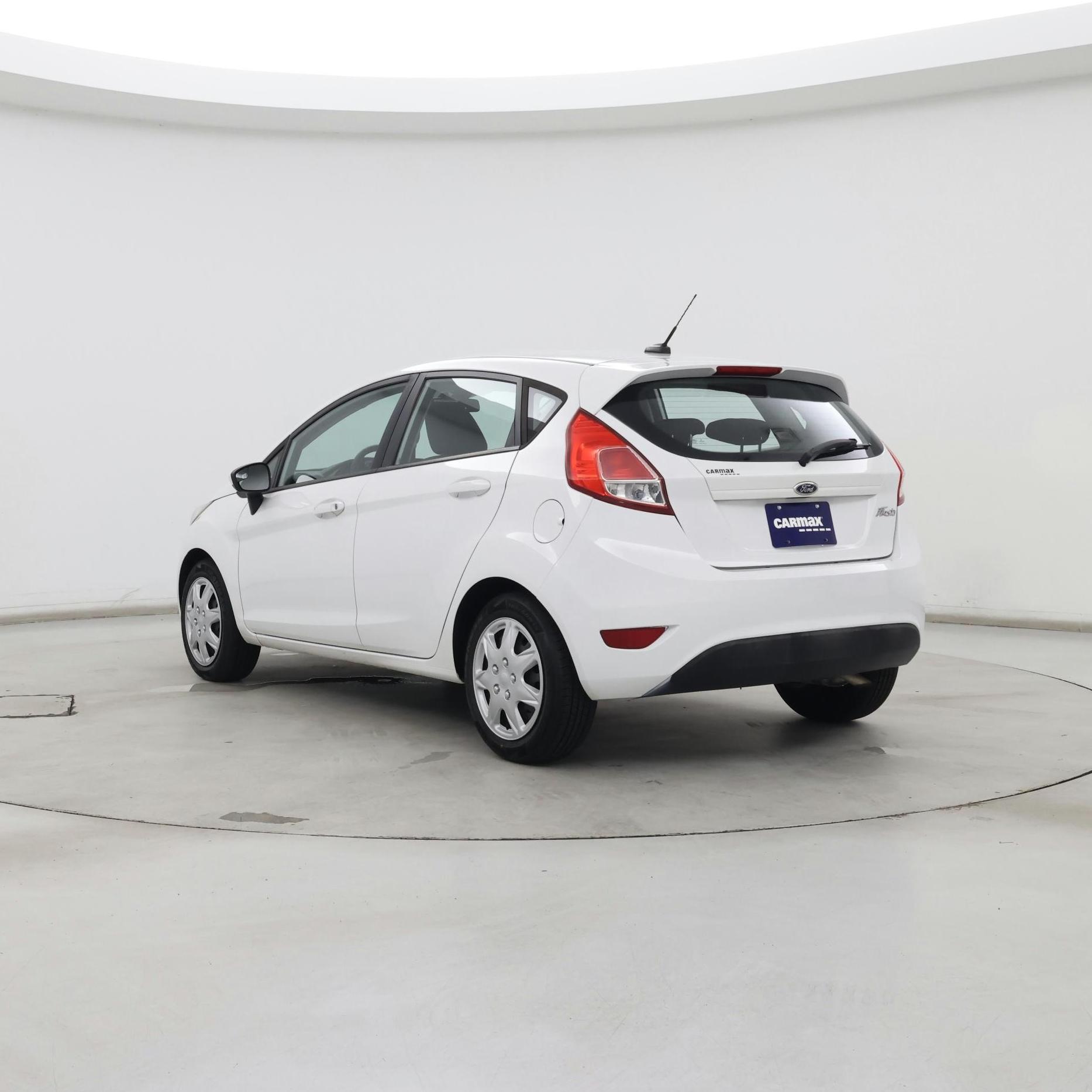 Thumbnail: 2014 Ford Fiesta - 2