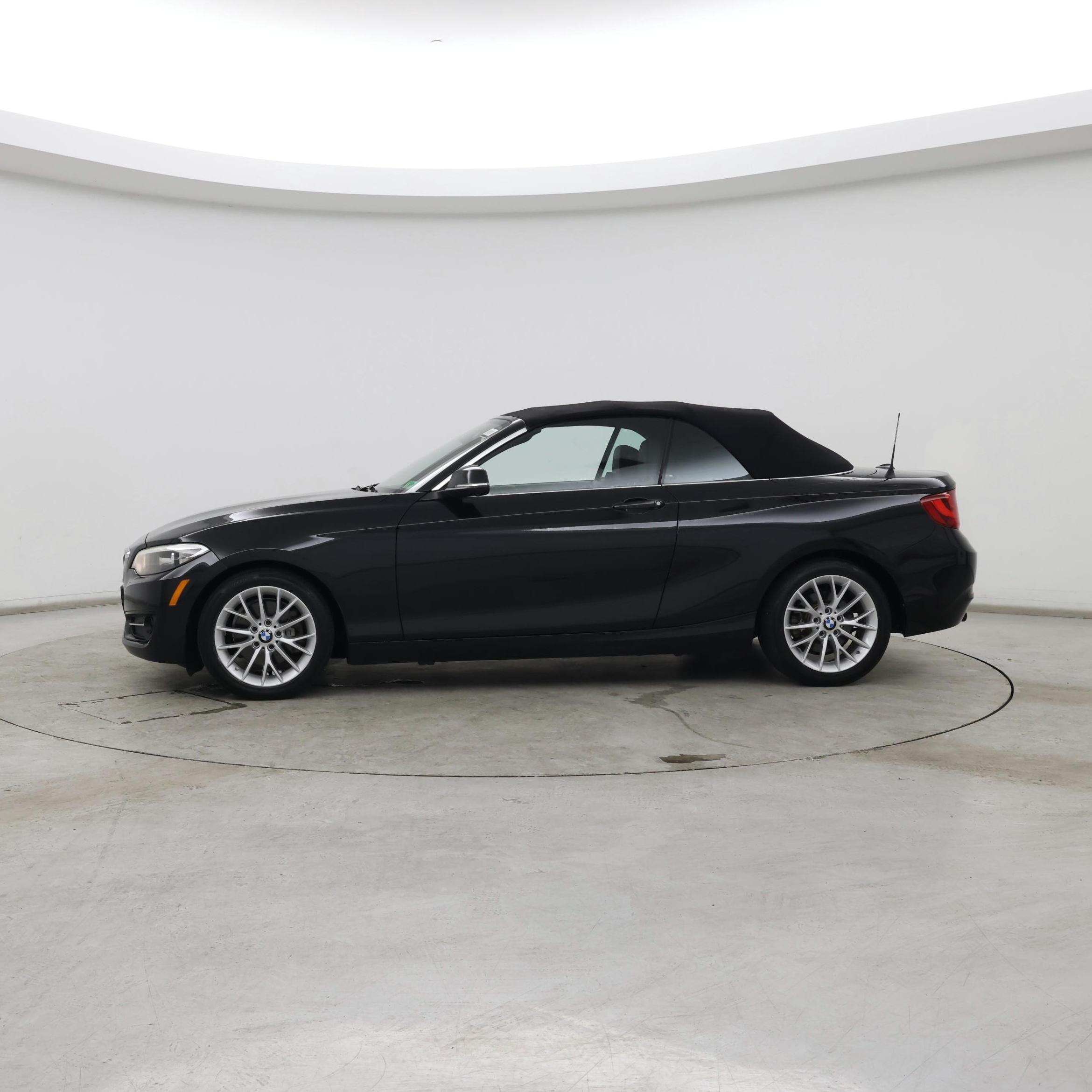 Thumbnail: 2016 BMW 2 Series - 3