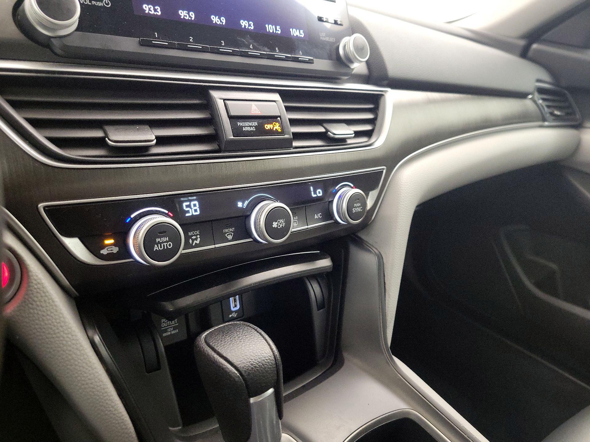 Thumbnail: 2019 Honda Accord - 16