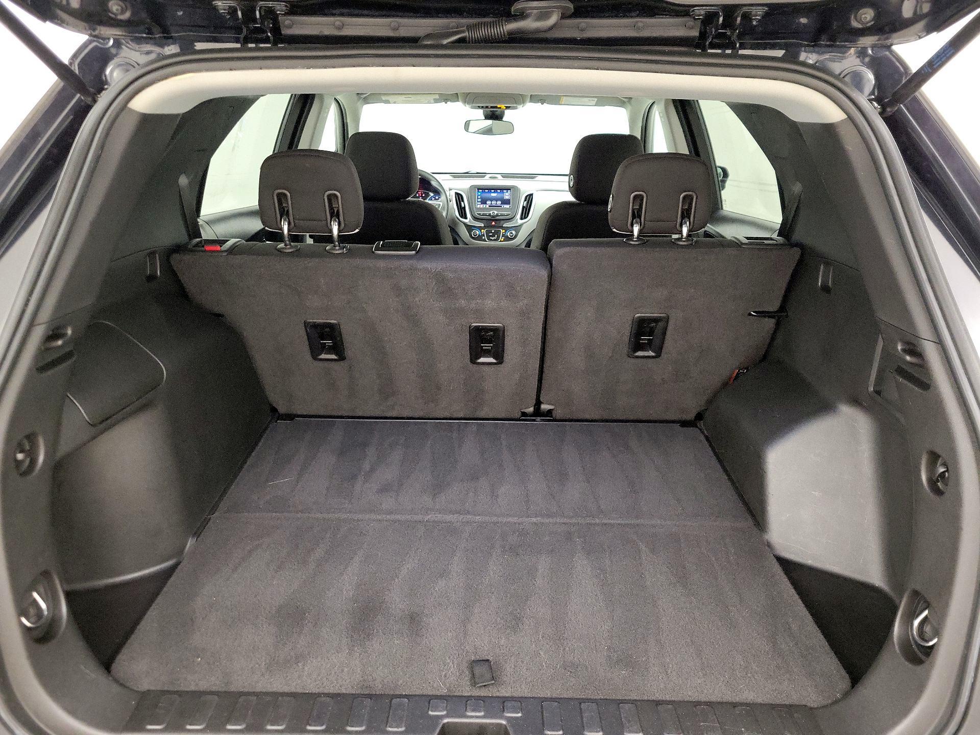 Thumbnail: 2020 Chevrolet Equinox - 20