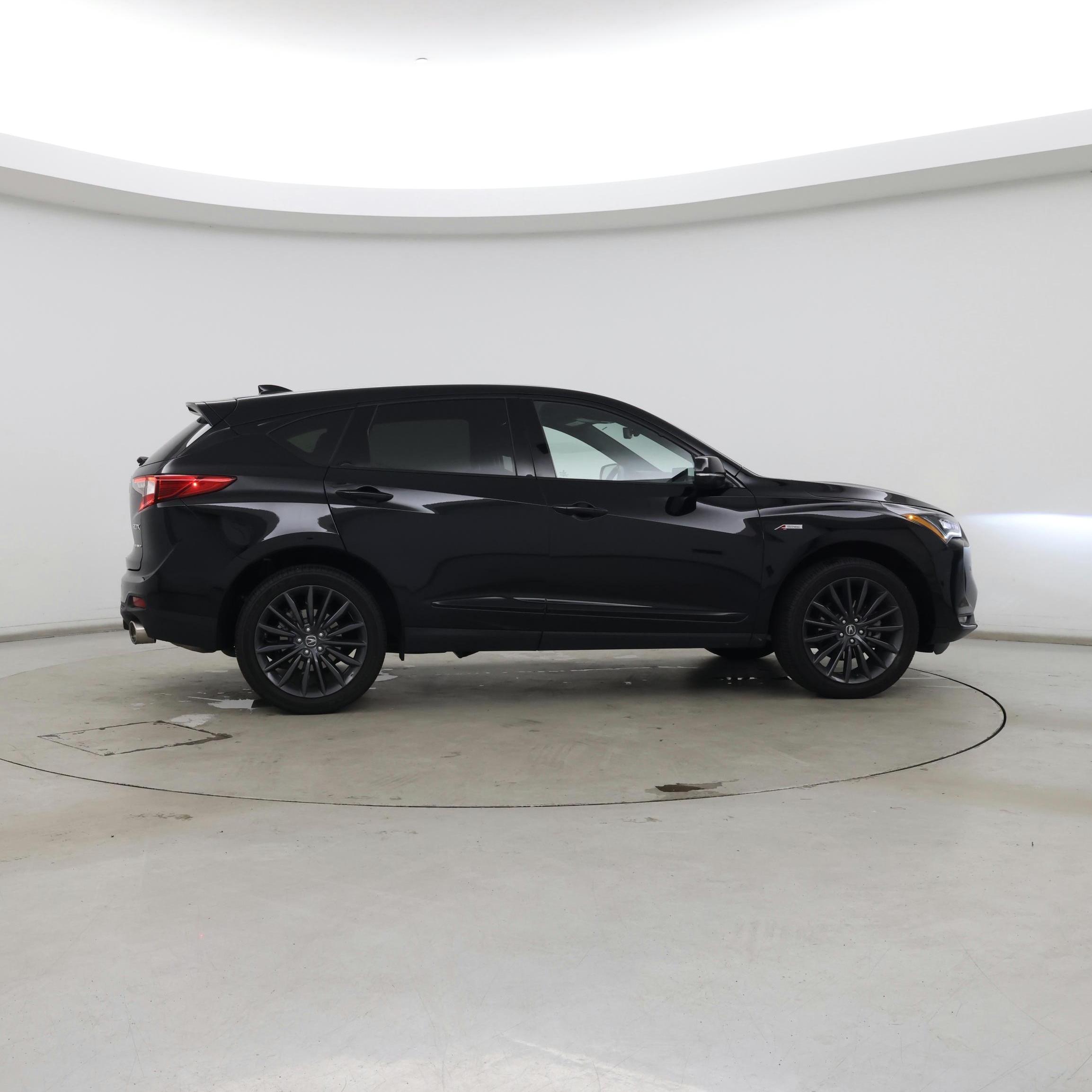Thumbnail: 2023 Acura RDX - 7