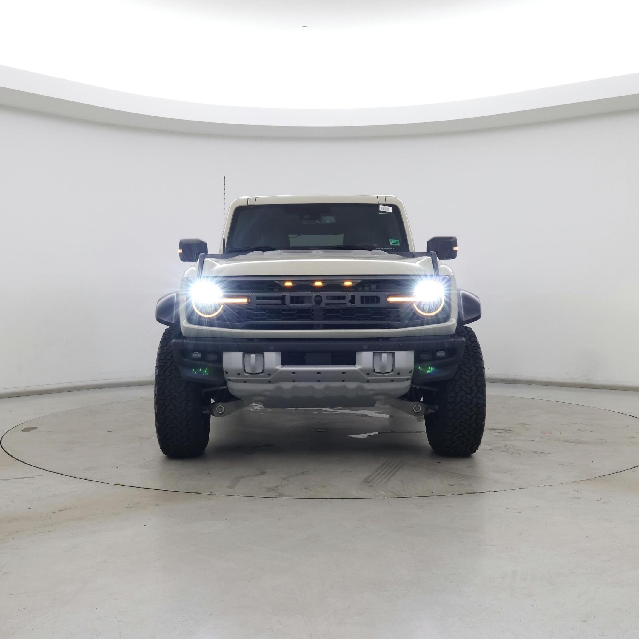 Thumbnail: 2025 Ford Bronco - 5
