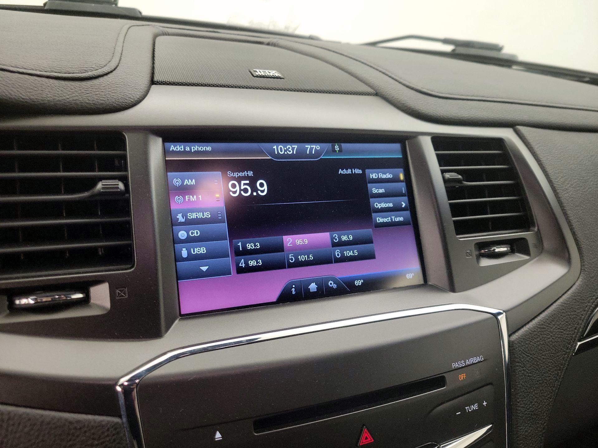 Thumbnail: 2015 Lincoln MKS - 16