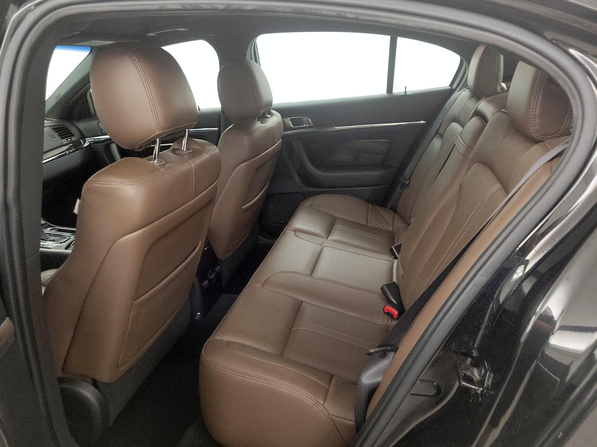Thumbnail: 2015 Lincoln MKS - 20