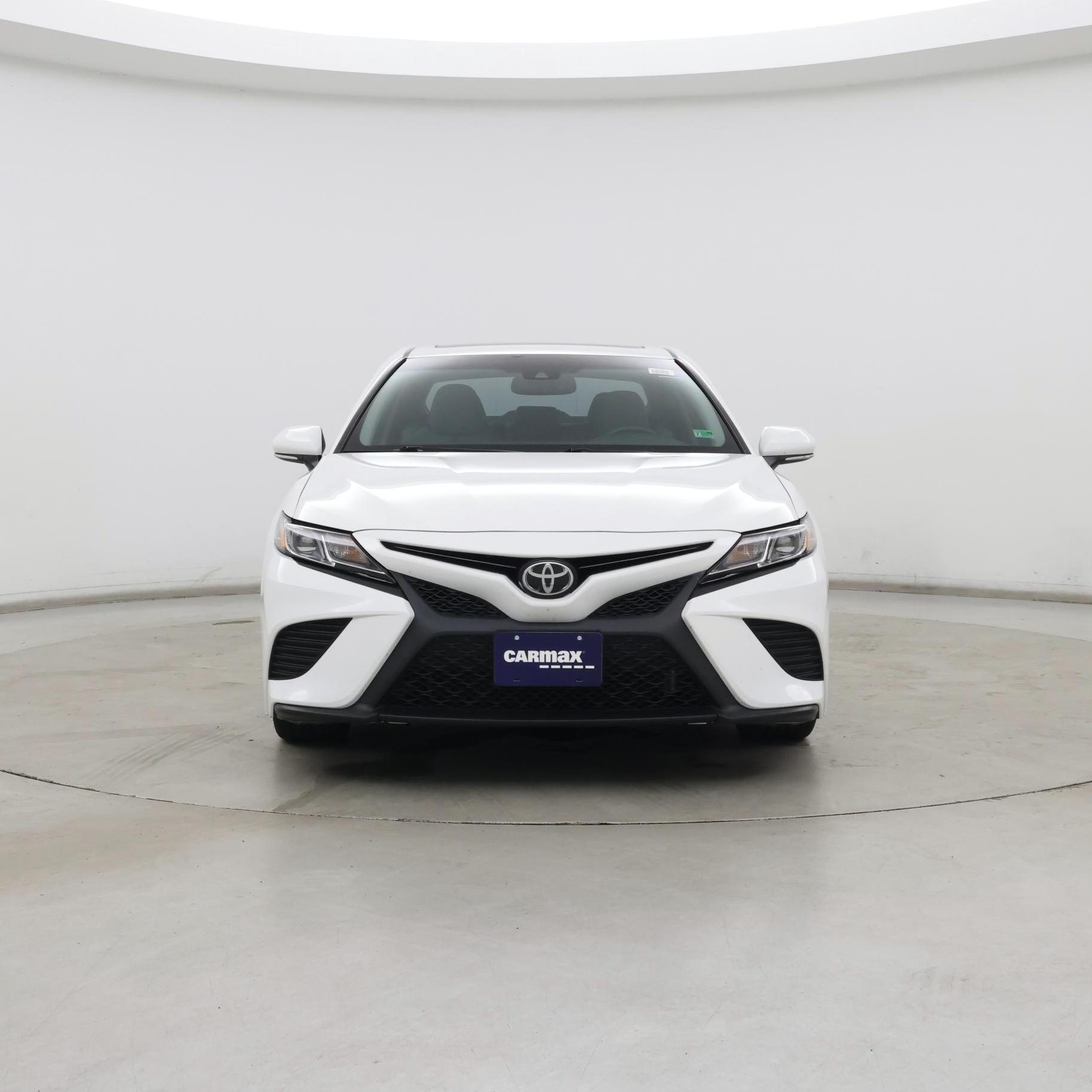 Thumbnail: 2018 Toyota Camry - 5