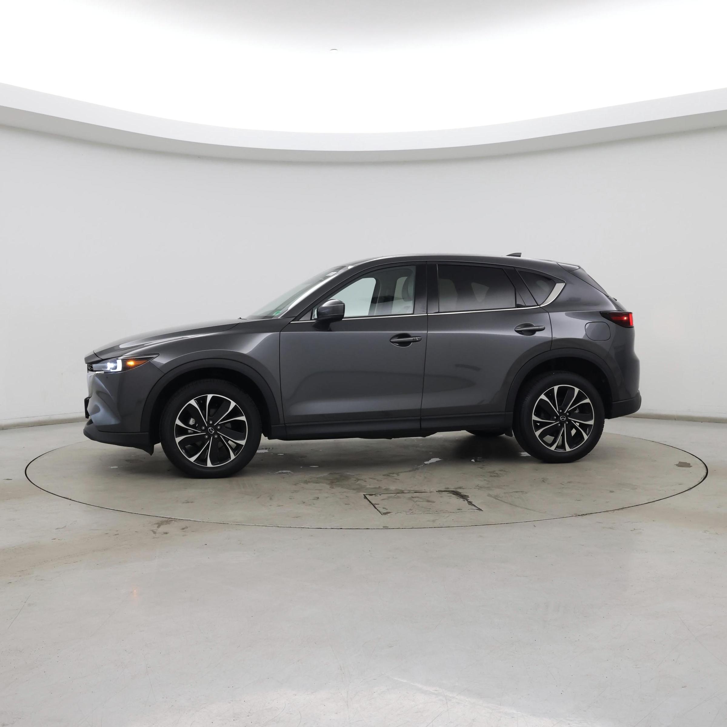 Thumbnail: 2022 Mazda CX-5 - 3