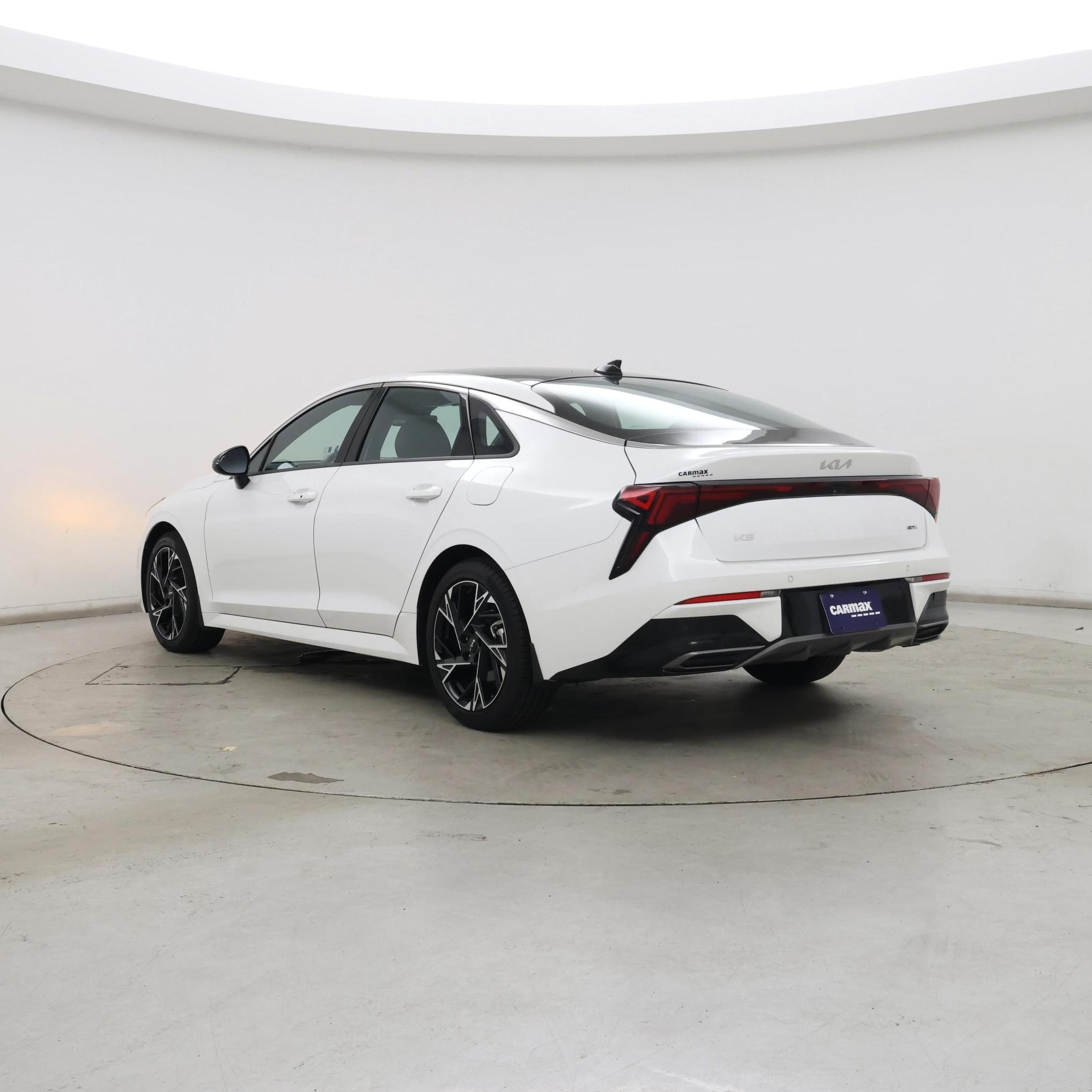 Thumbnail: 2025 Kia K5 - 2