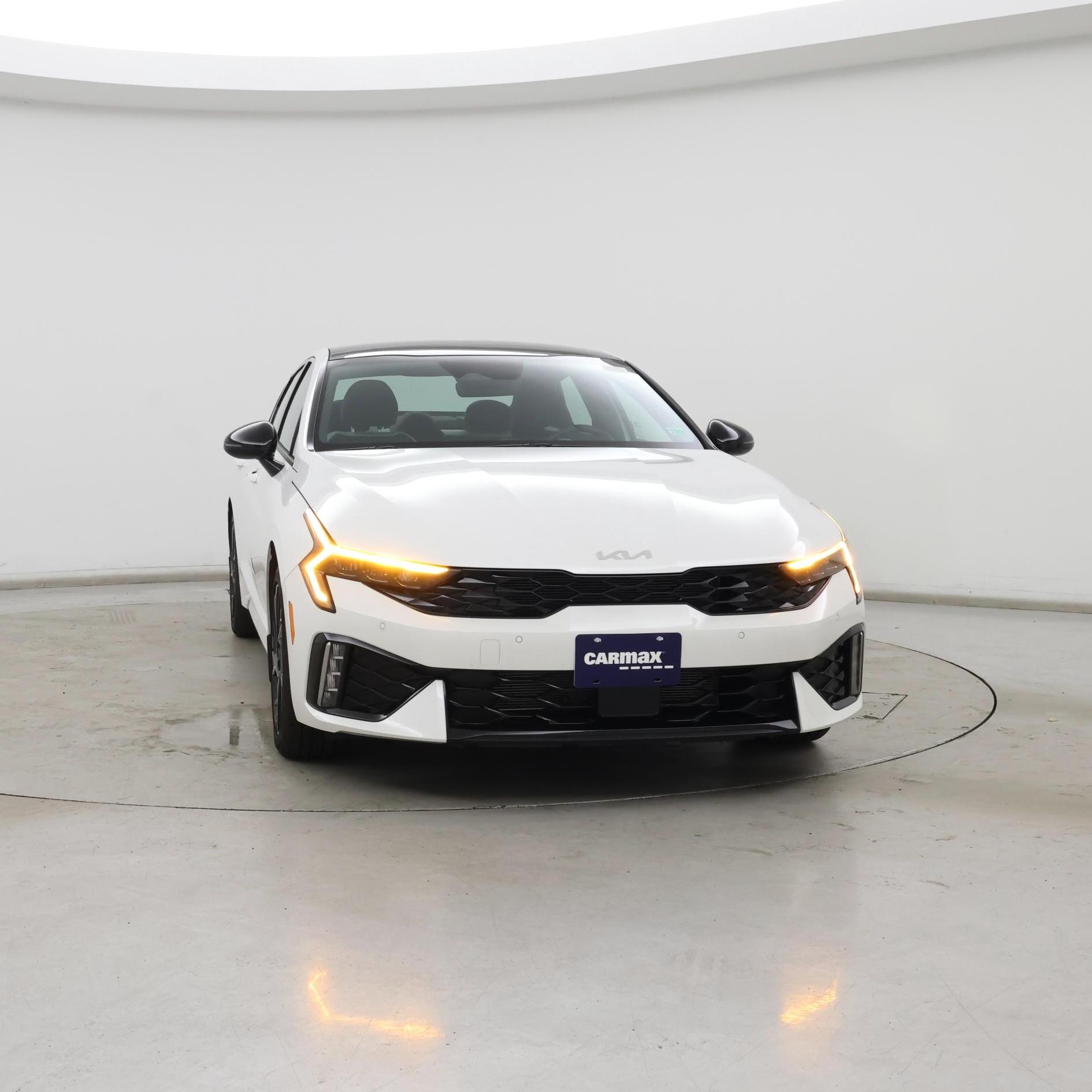 Thumbnail: 2025 Kia K5 - 5