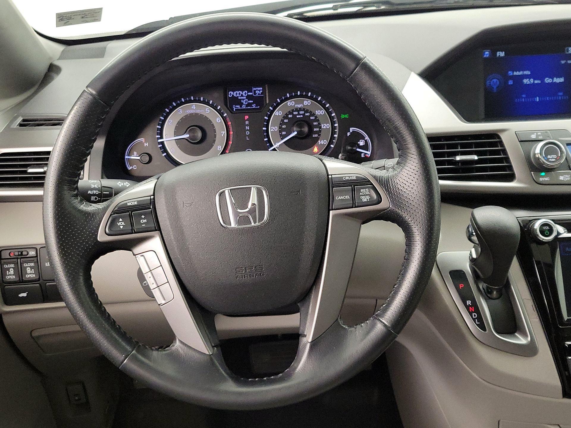 Thumbnail: 2016 Honda Odyssey - 10