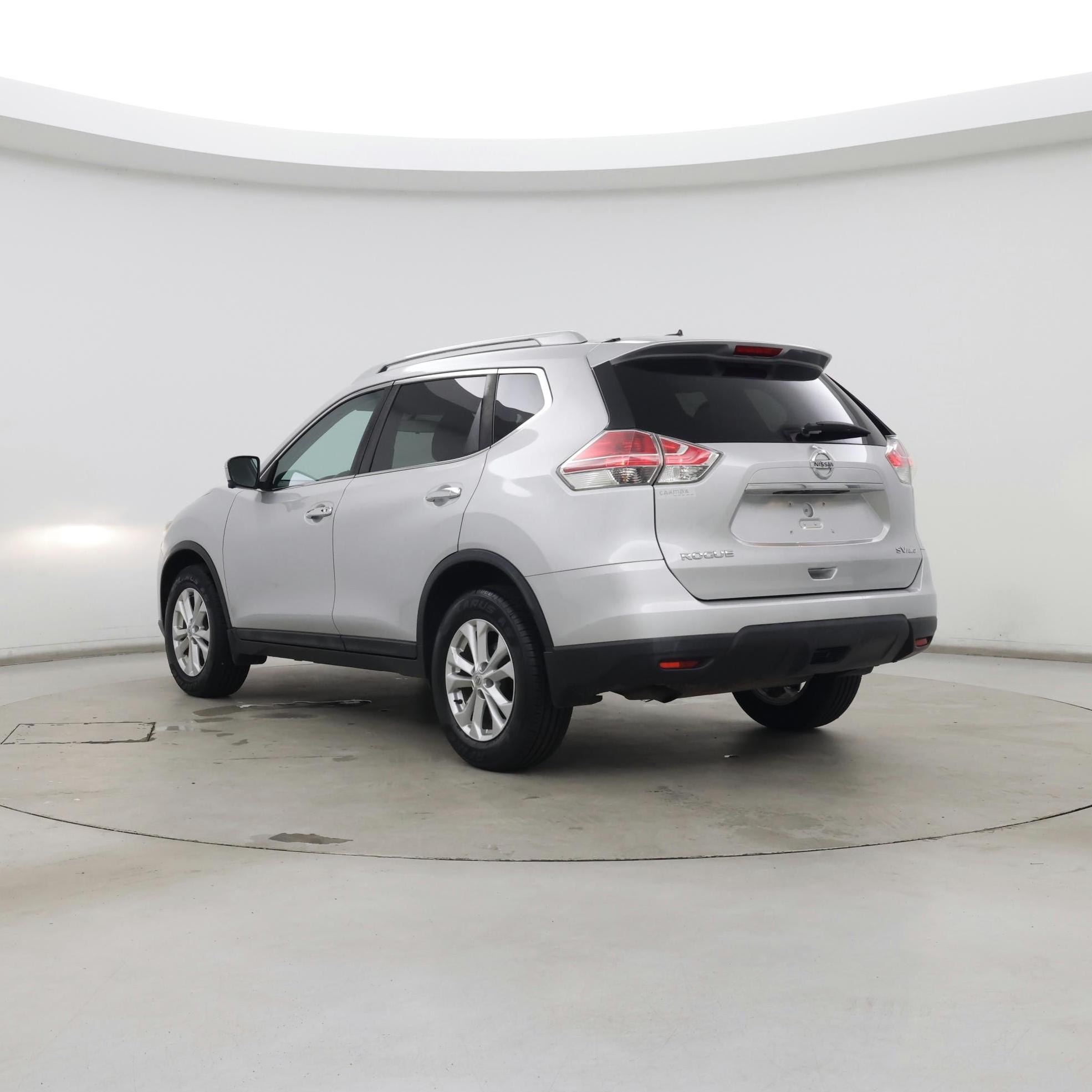 Thumbnail: 2016 Nissan Rogue - 2