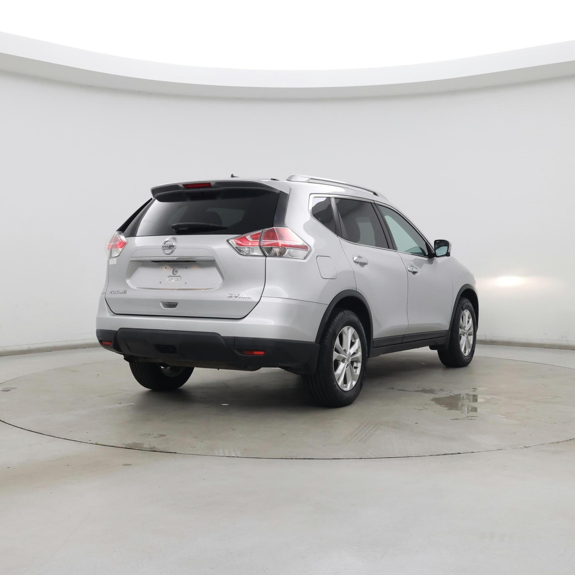 Thumbnail: 2016 Nissan Rogue - 8