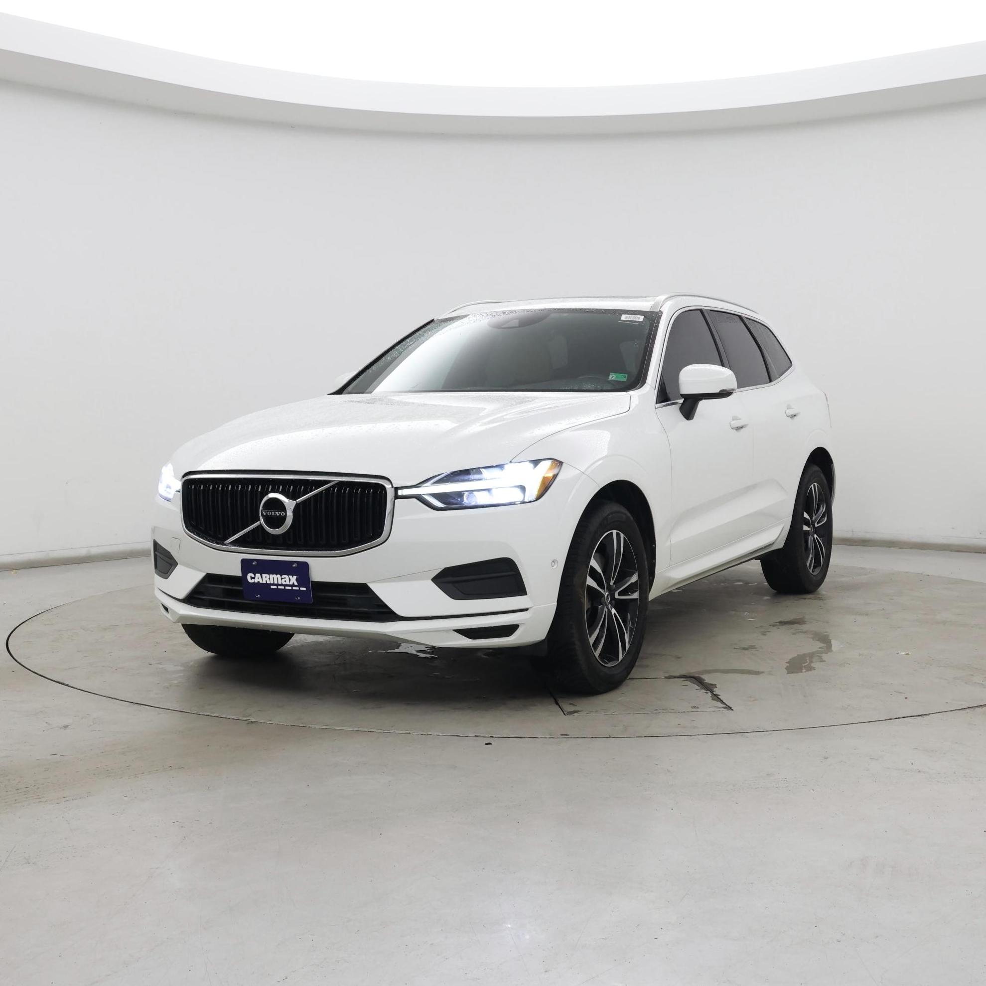 Thumbnail: 2018 Volvo XC60 - 4