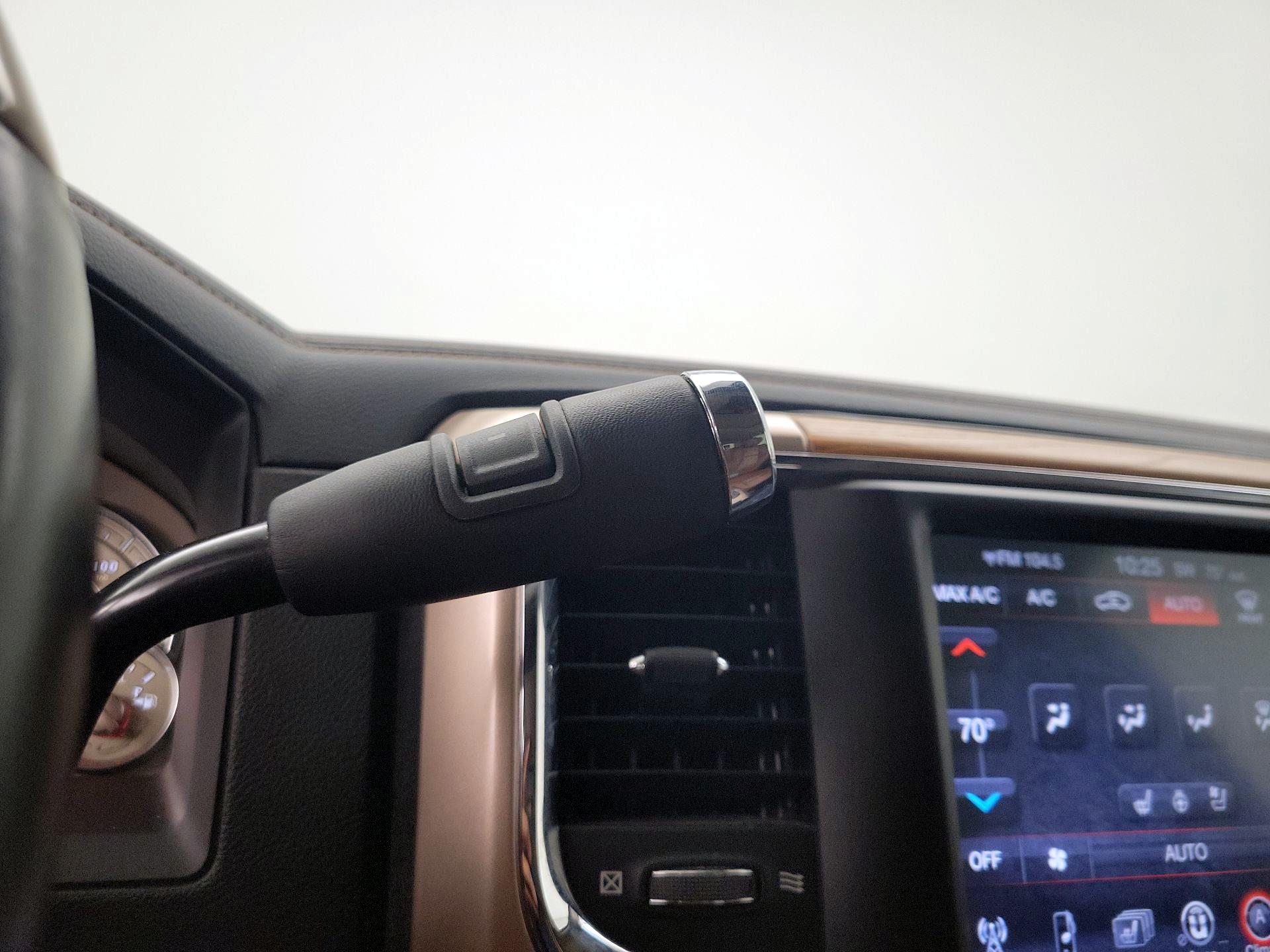Thumbnail: 2017 RAM 3500 - 18