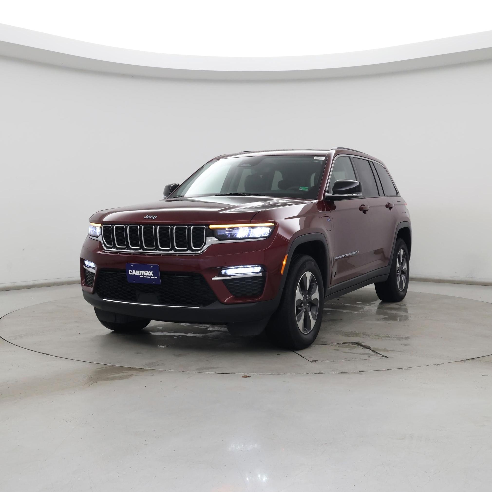 Thumbnail: 2022 Jeep Grand Cherokee - 4