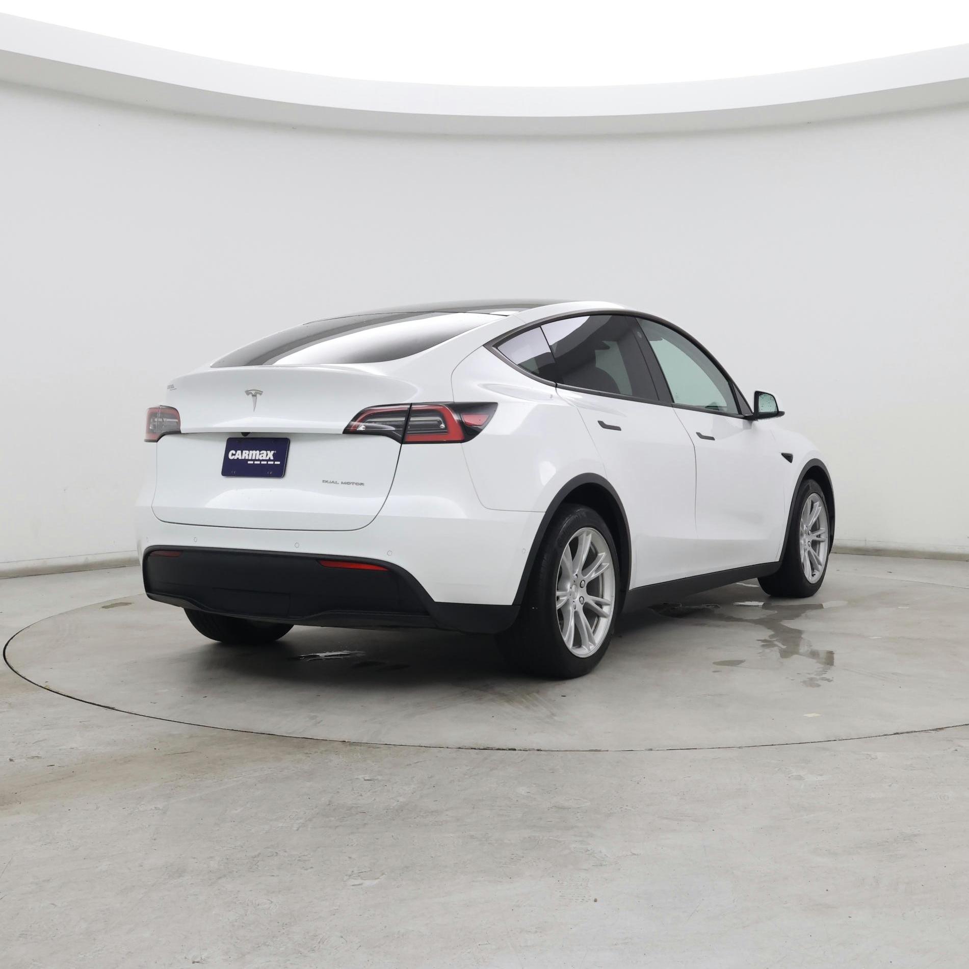 Thumbnail: 2021 Tesla Model Y - 8