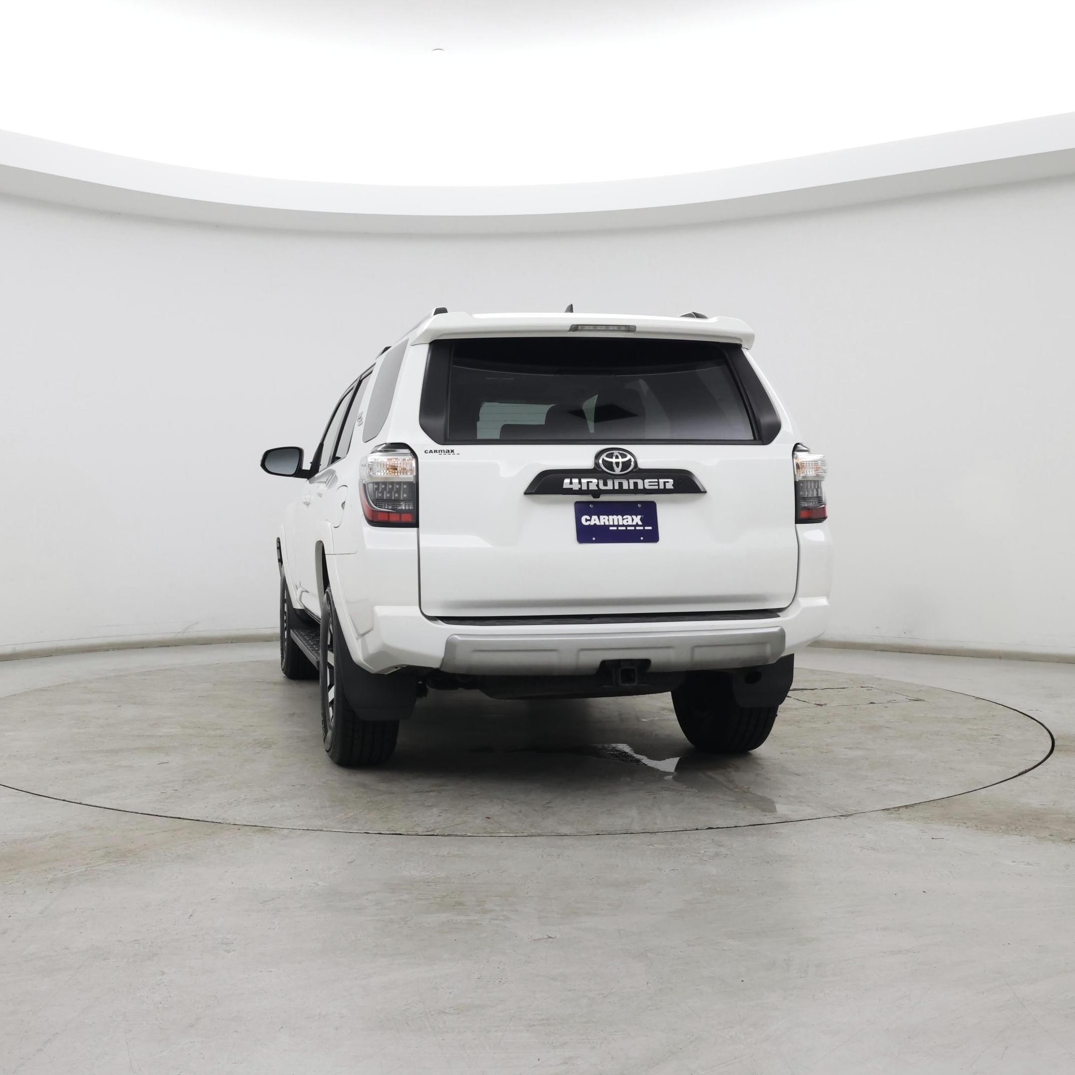 Thumbnail: 2022 Toyota 4Runner - 6
