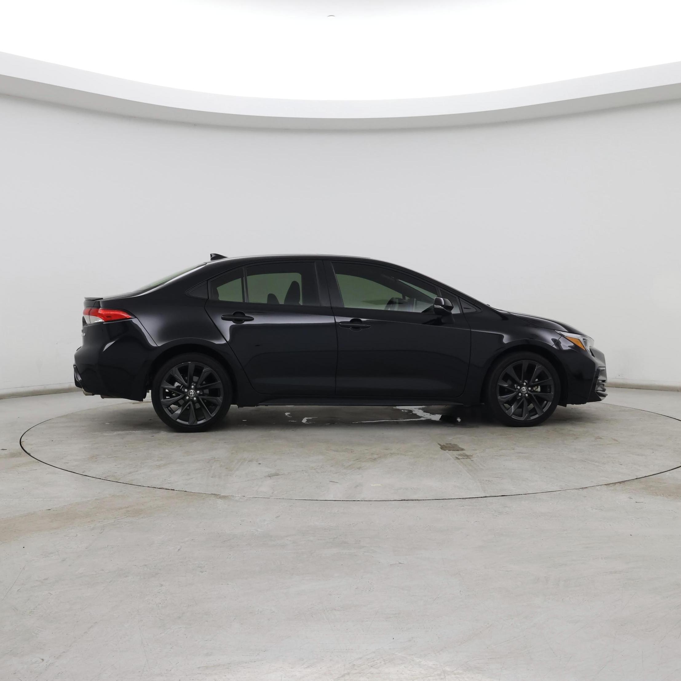 Thumbnail: 2023 Toyota Corolla - 7