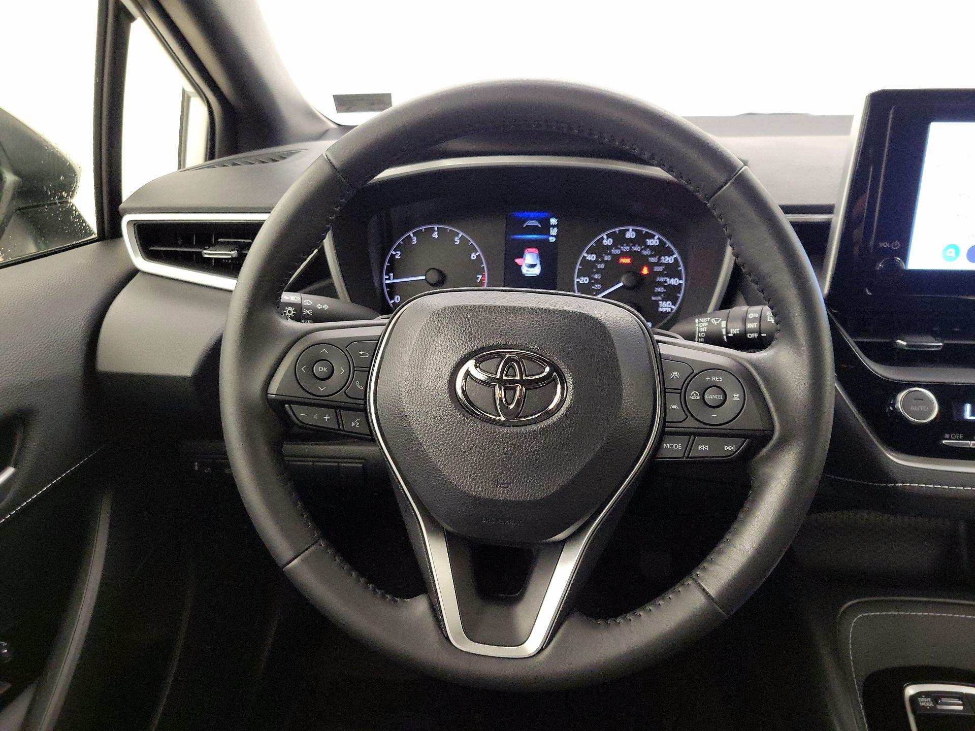 Thumbnail: 2023 Toyota Corolla - 10