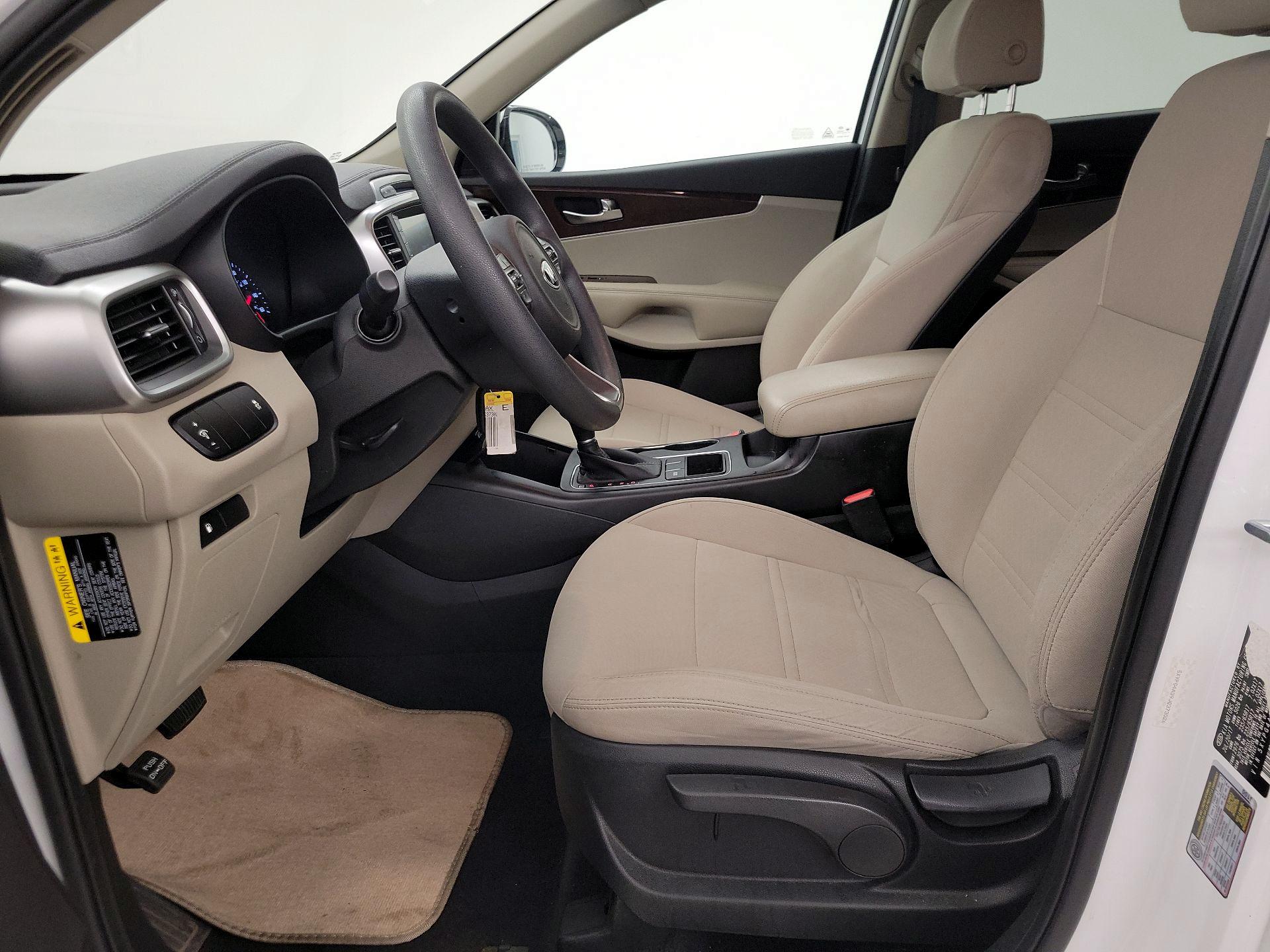 Thumbnail: 2018 Kia Sorento - 11