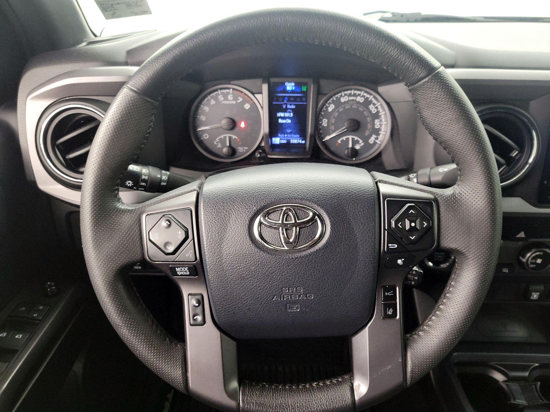 Thumbnail: 2019 Toyota Tacoma - 10