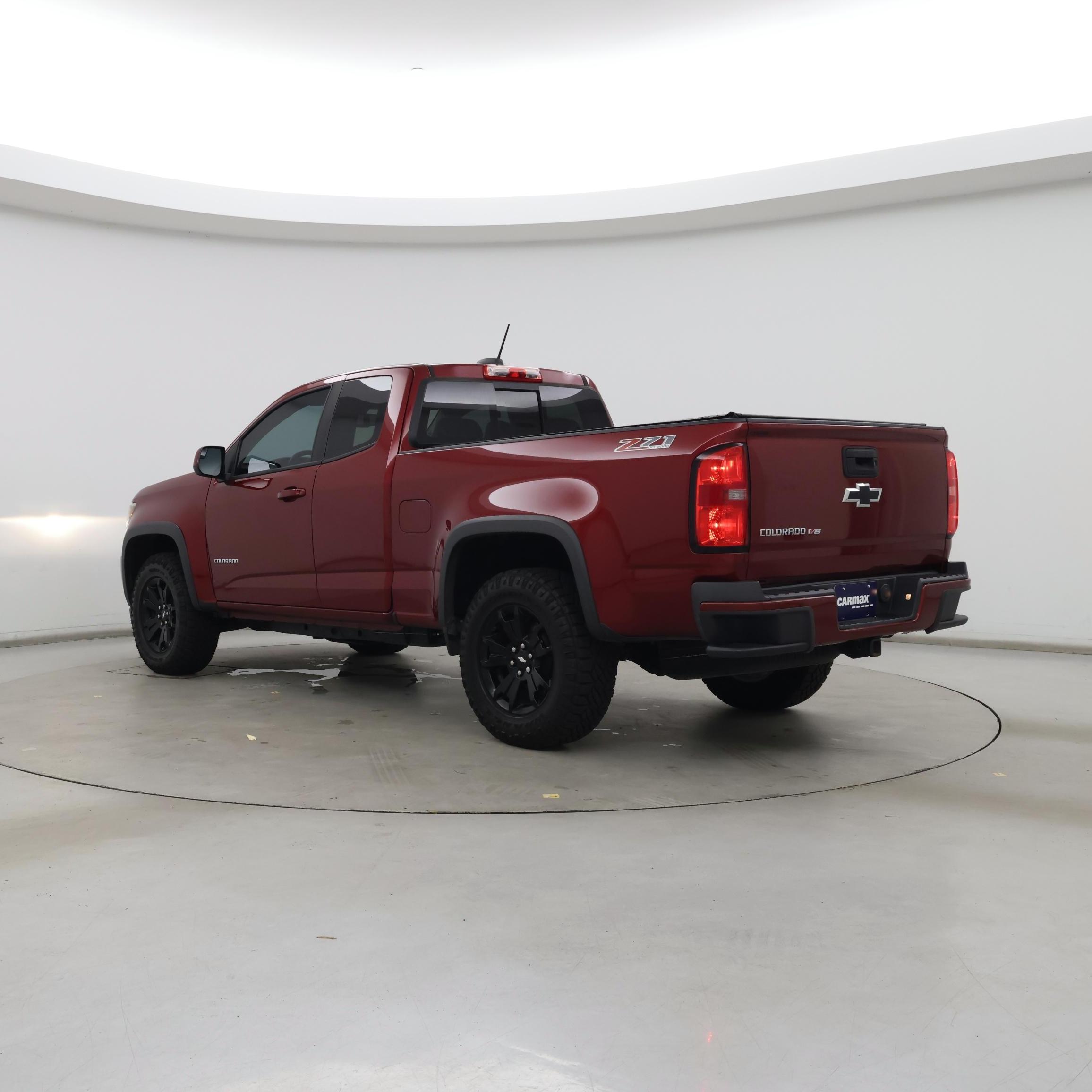 Thumbnail: 2017 Chevrolet Colorado - 2
