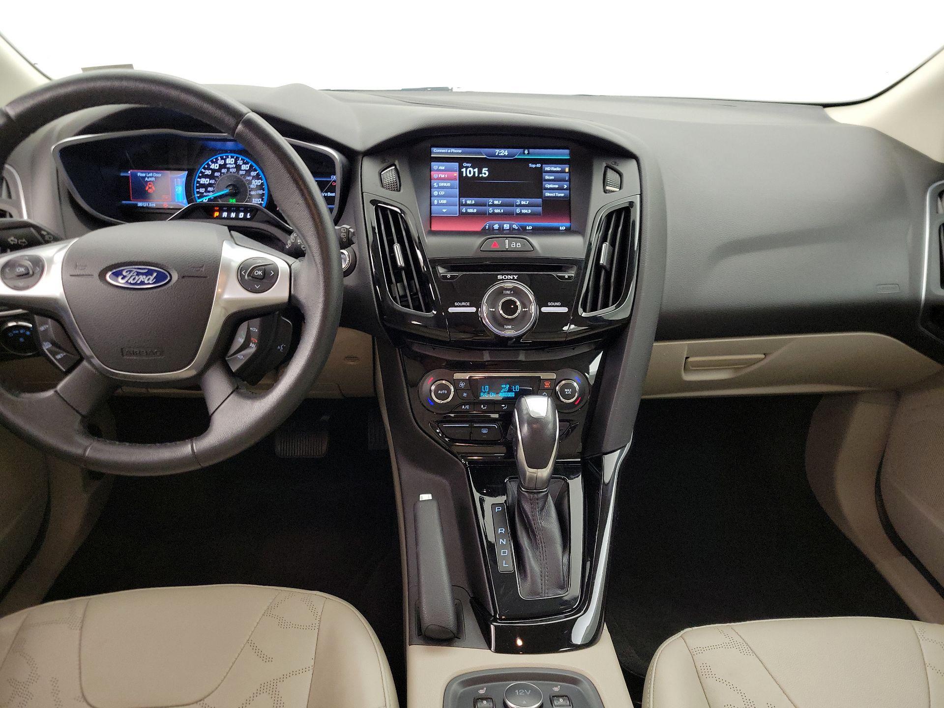 Thumbnail: 2014 Ford Focus - 9