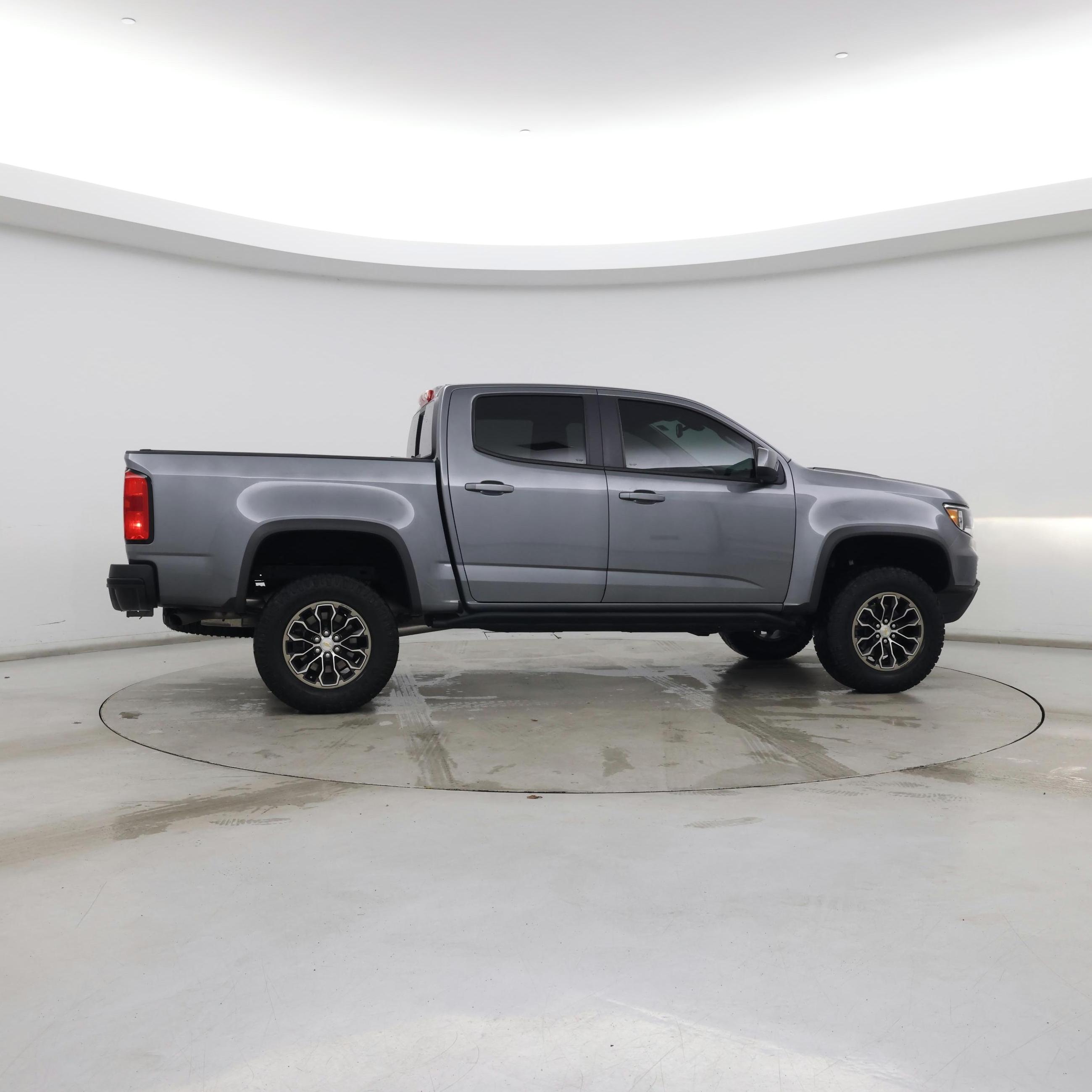 Thumbnail: 2021 Chevrolet Colorado - 7