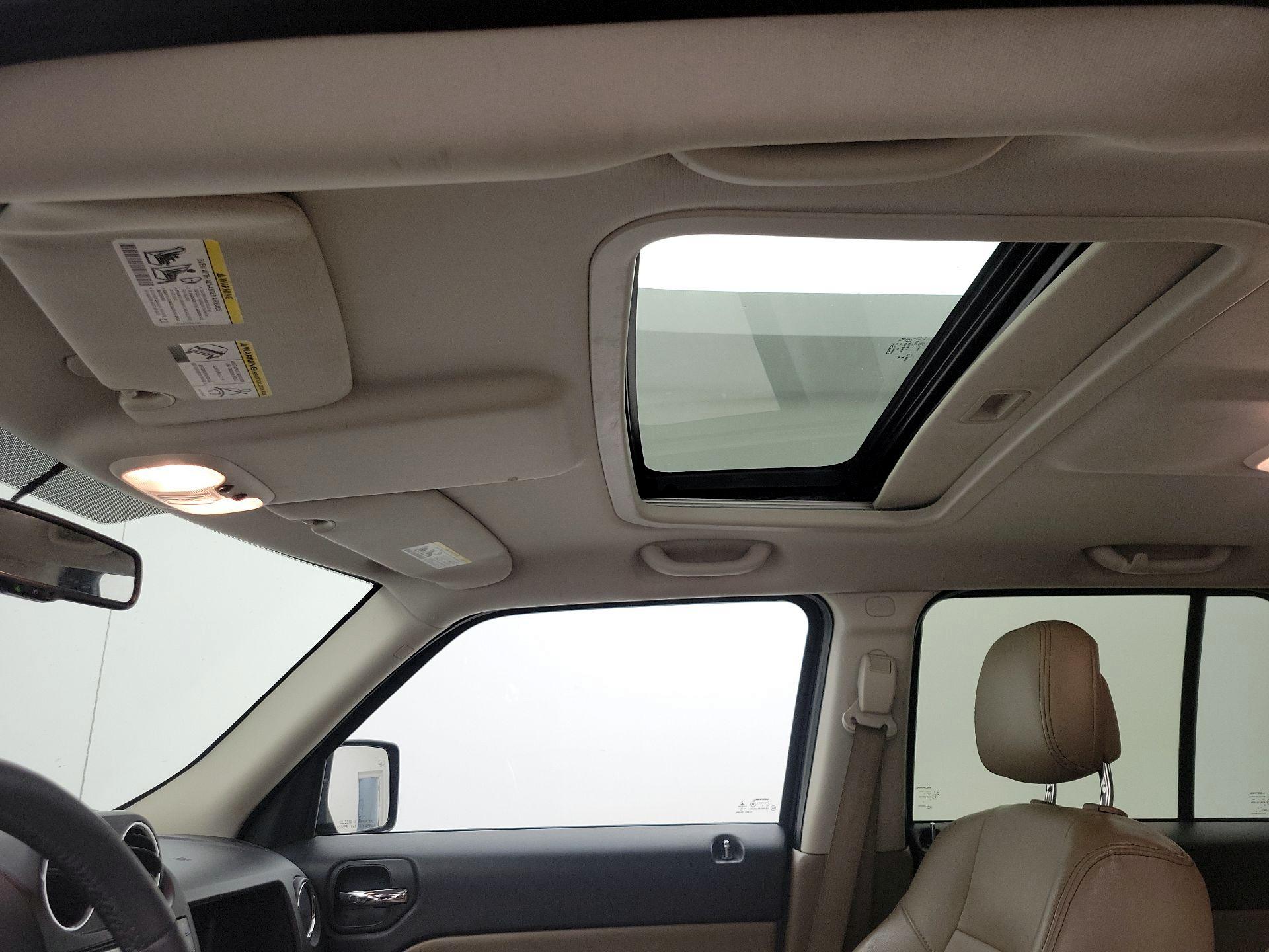 Thumbnail: 2016 Jeep Patriot - 18