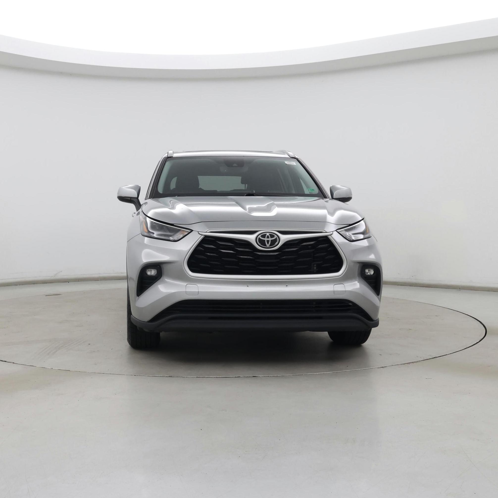Thumbnail: 2022 Toyota Highlander - 5