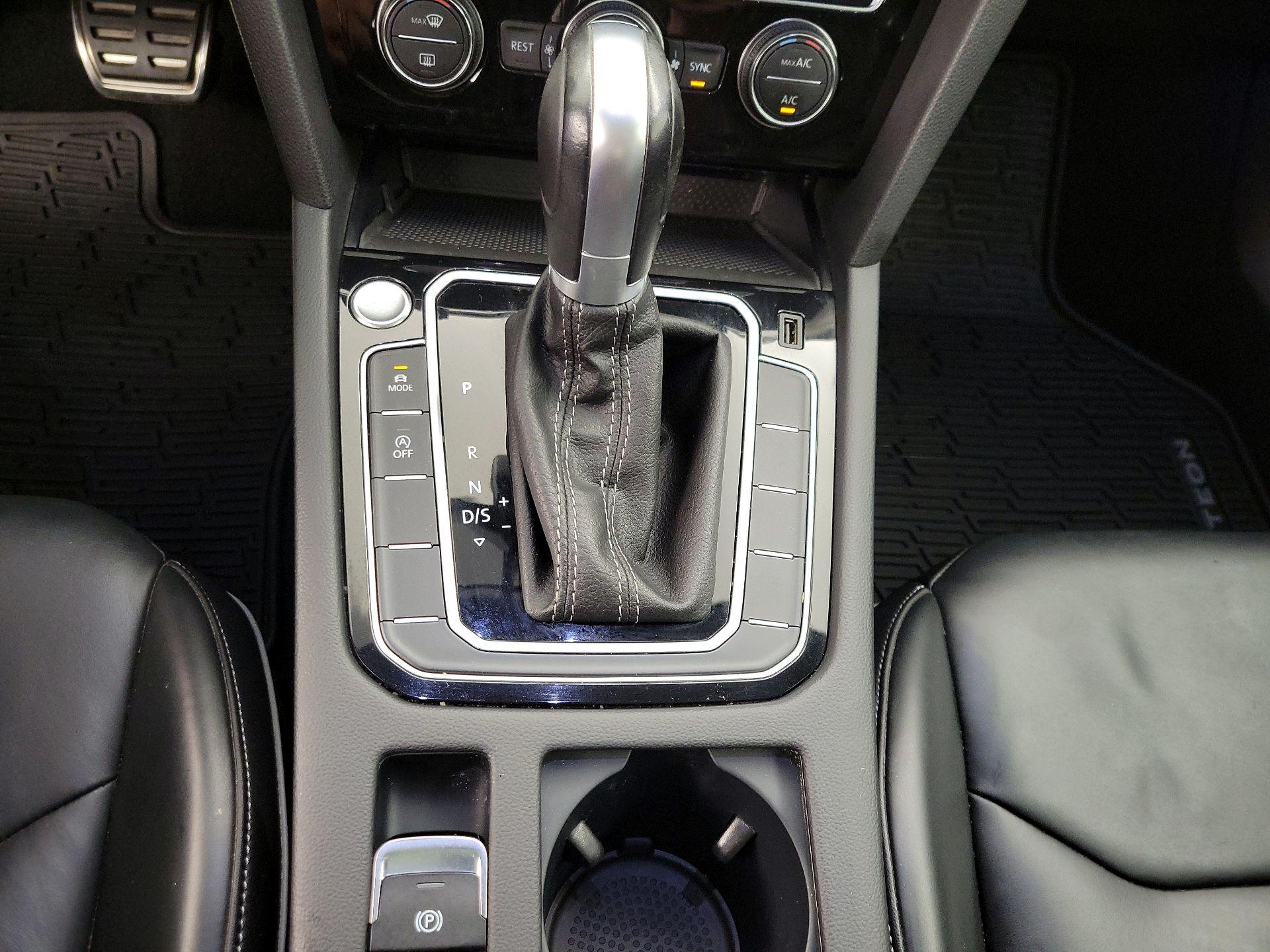 Thumbnail: 2019 Volkswagen Arteon - 18