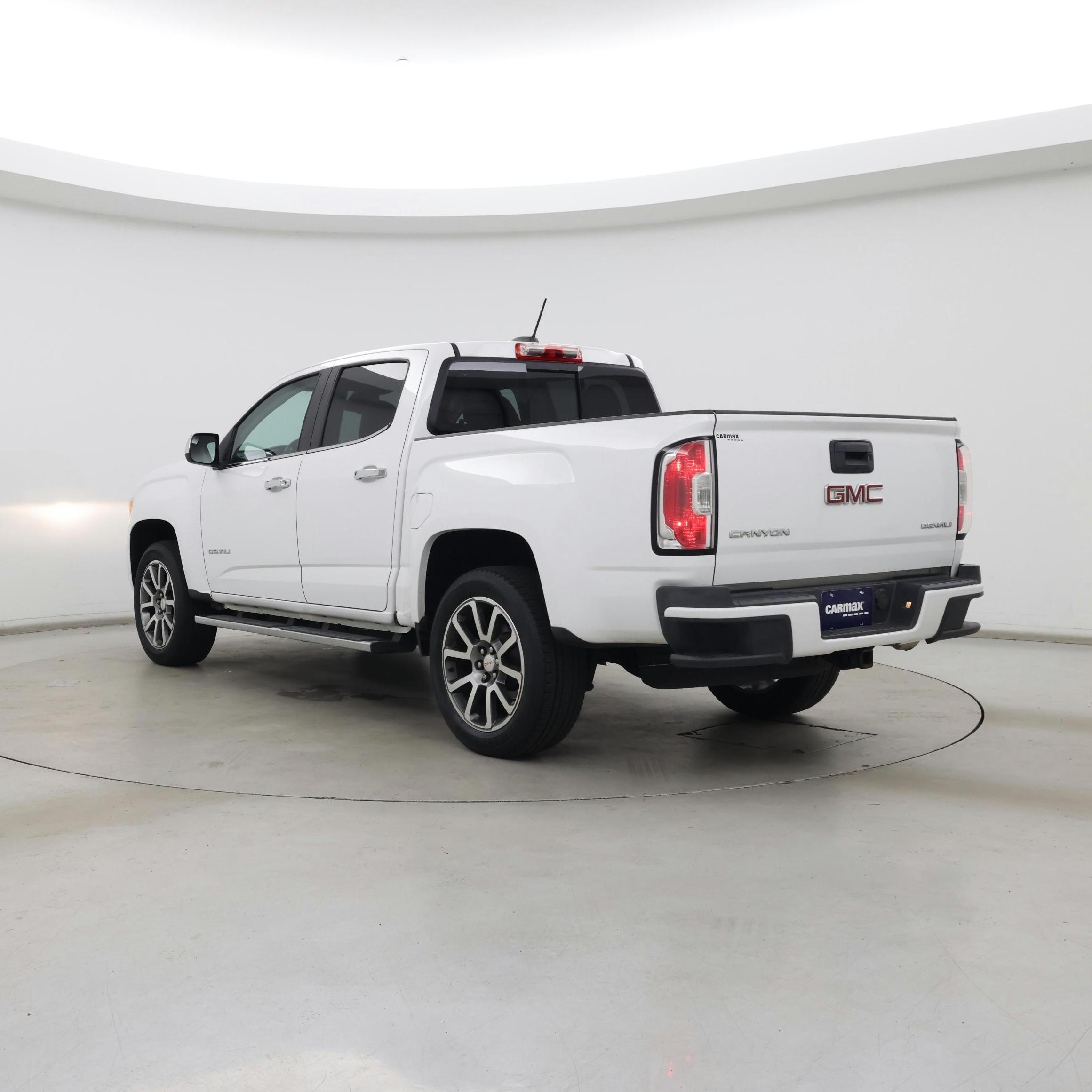 Thumbnail: 2018 GMC Canyon - 2