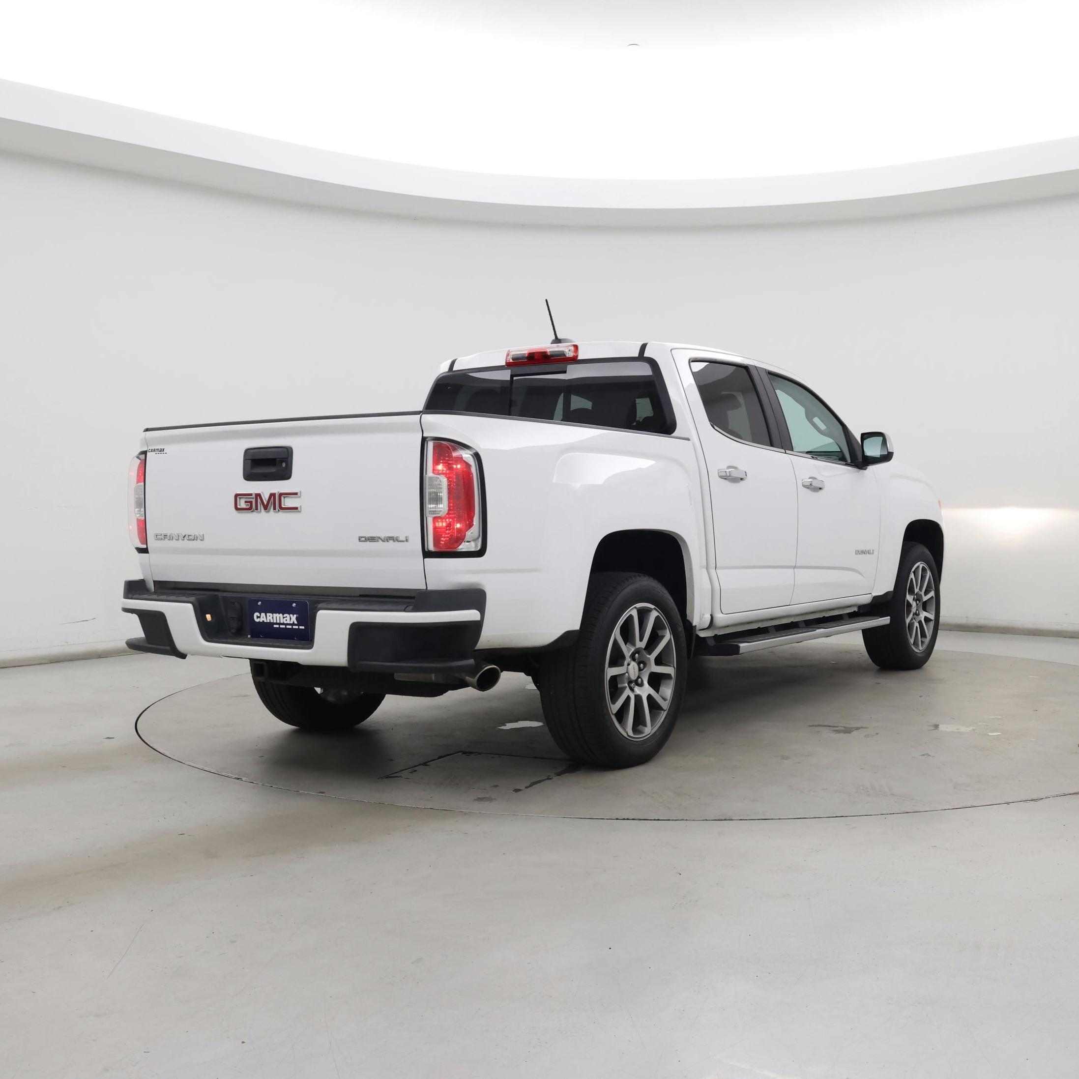 Thumbnail: 2018 GMC Canyon - 8