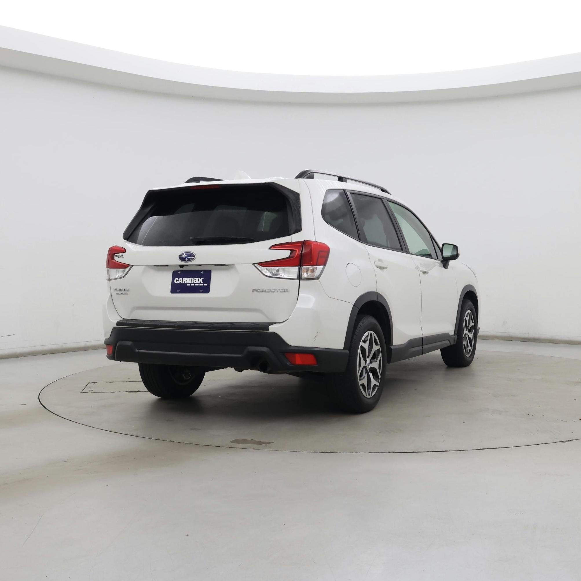 Thumbnail: 2020 Subaru Forester - 8