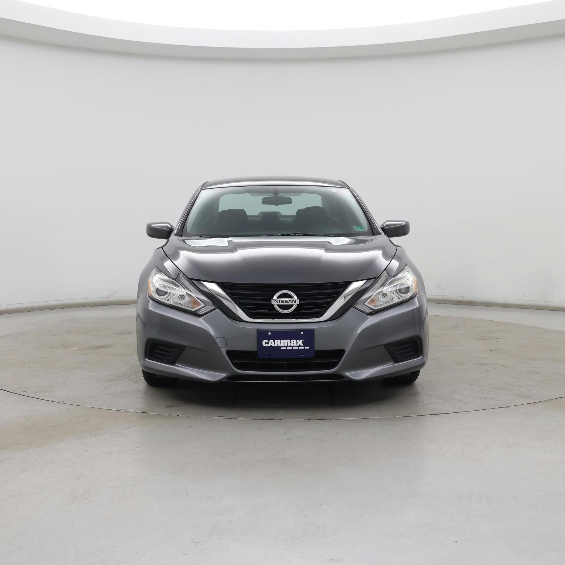 Thumbnail: 2016 Nissan Altima - 5