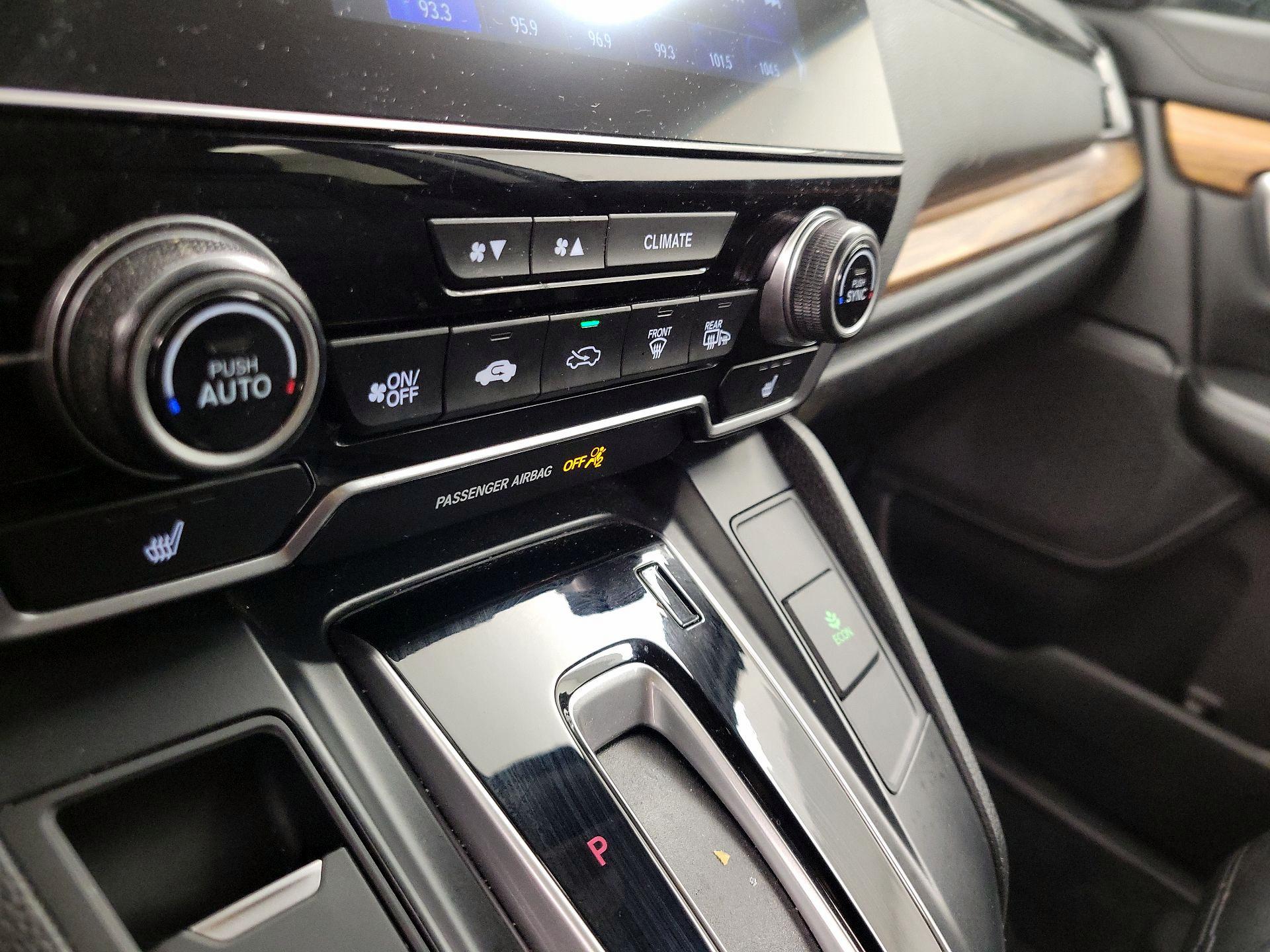 Thumbnail: 2019 Honda CR-V - 16