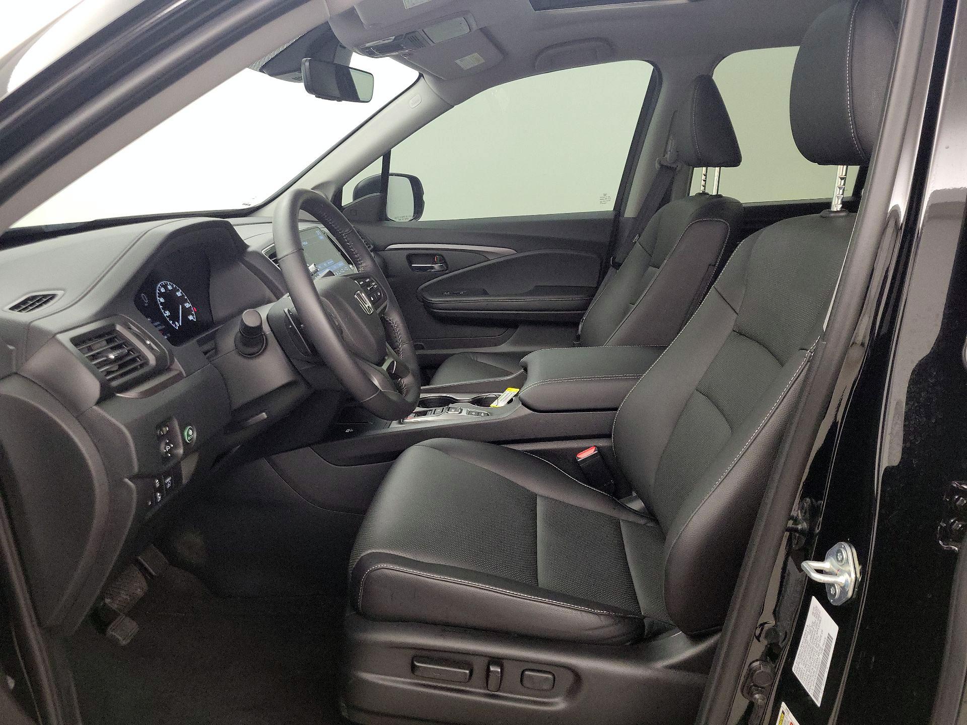 Thumbnail: 2025 Honda Ridgeline - 11