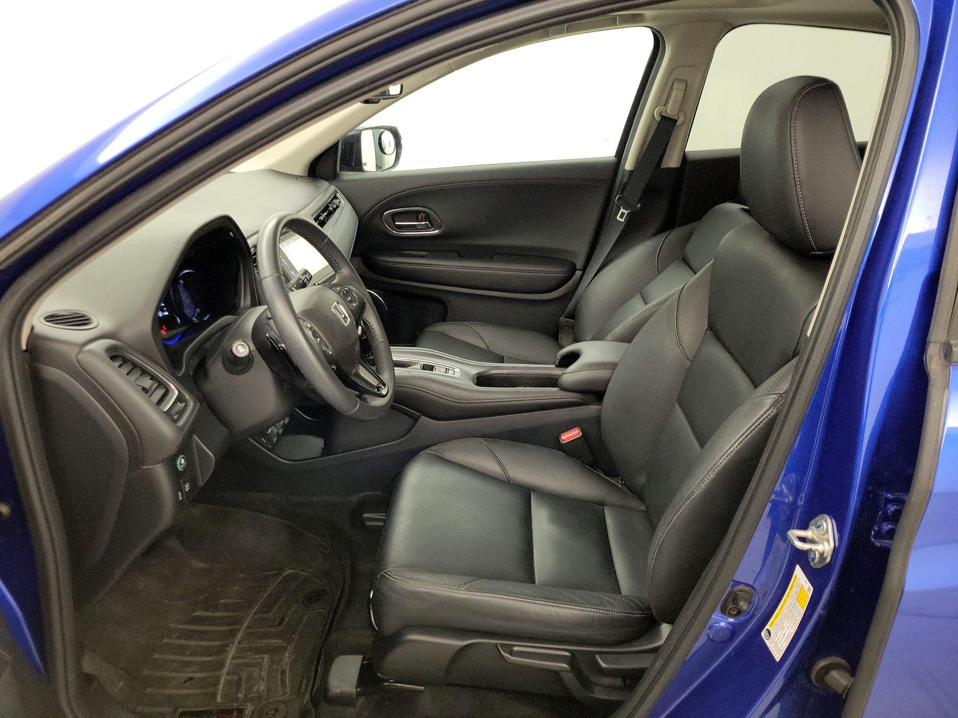 Thumbnail: 2018 Honda HR-V - 11