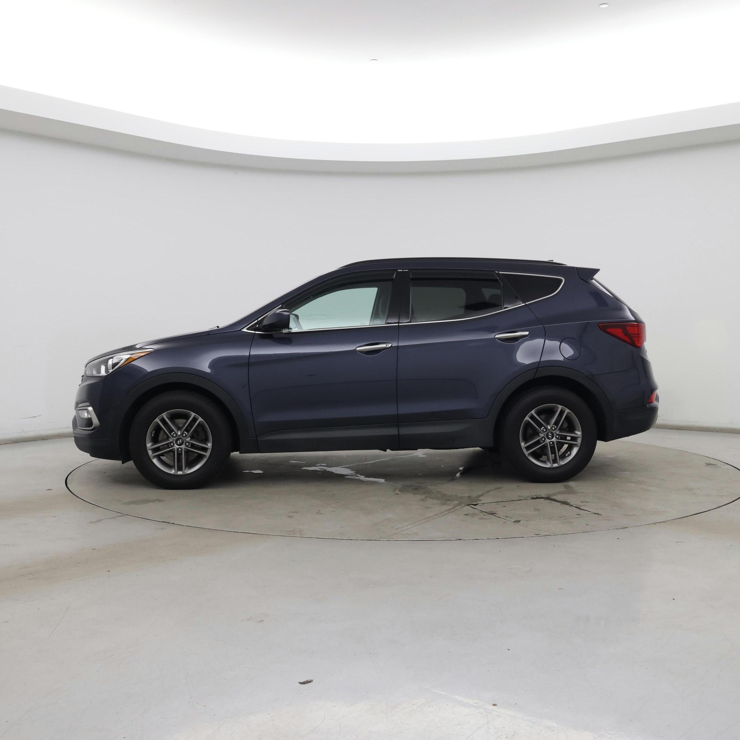 Thumbnail: 2017 Hyundai Santa Fe - 3