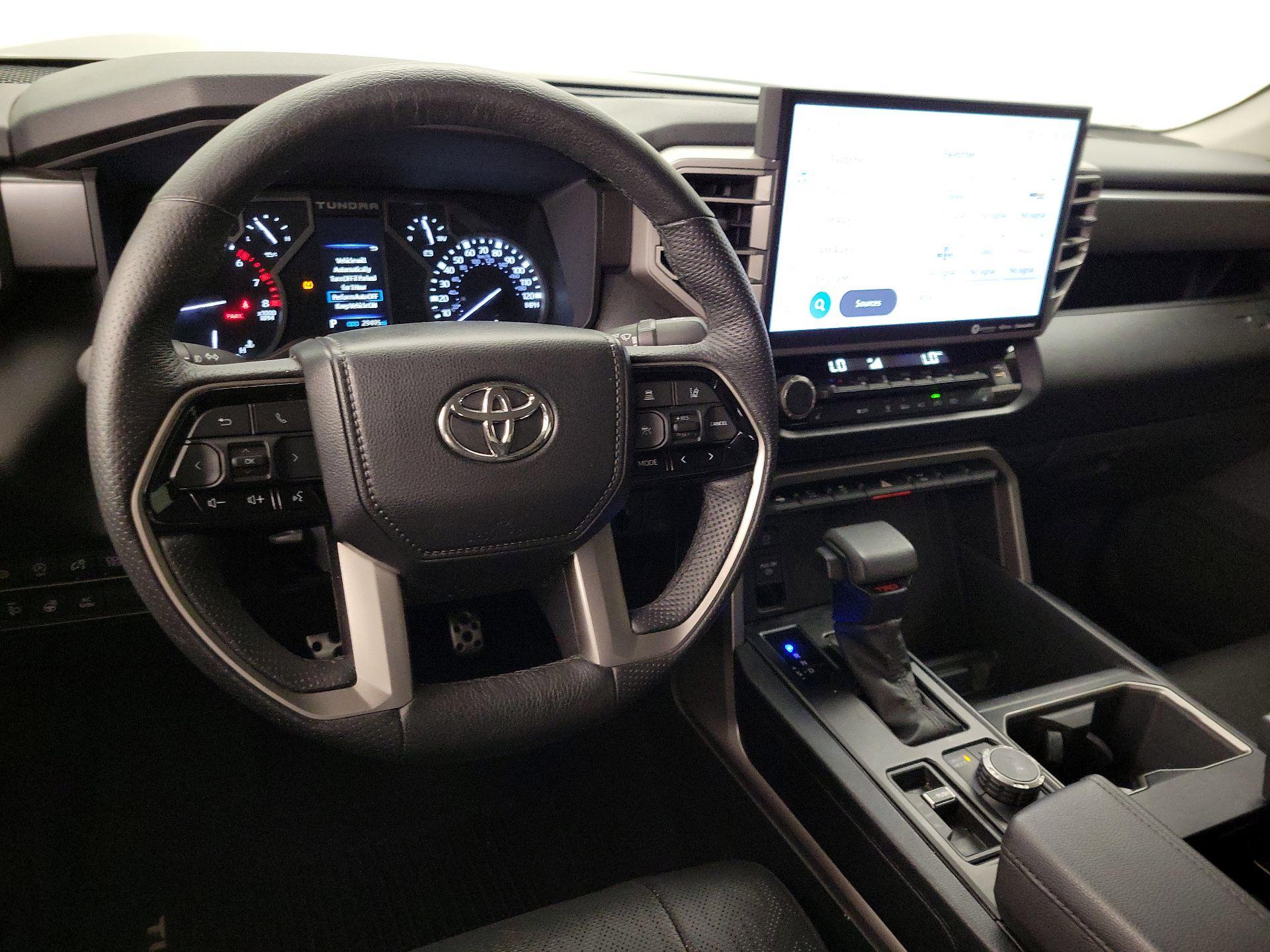 Thumbnail: 2022 Toyota Tundra - 9