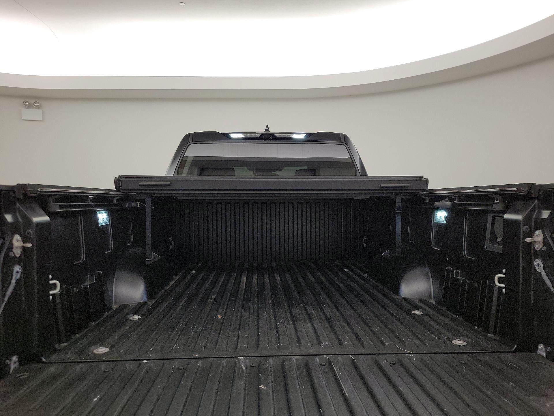 Thumbnail: 2022 Toyota Tundra - 20