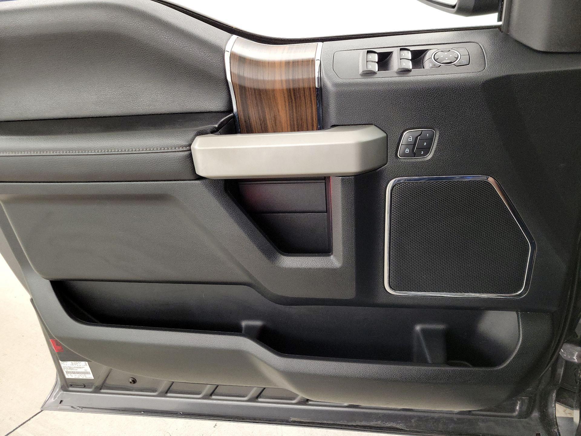 Thumbnail: 2015 Ford F-150 - 12