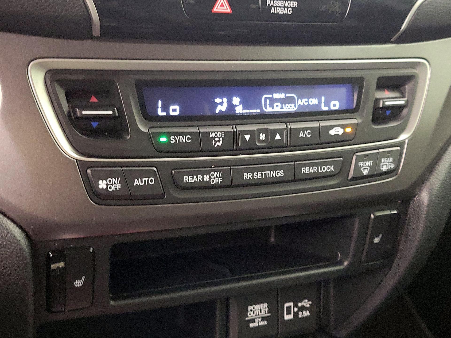 Thumbnail: 2021 Honda Pilot - 16
